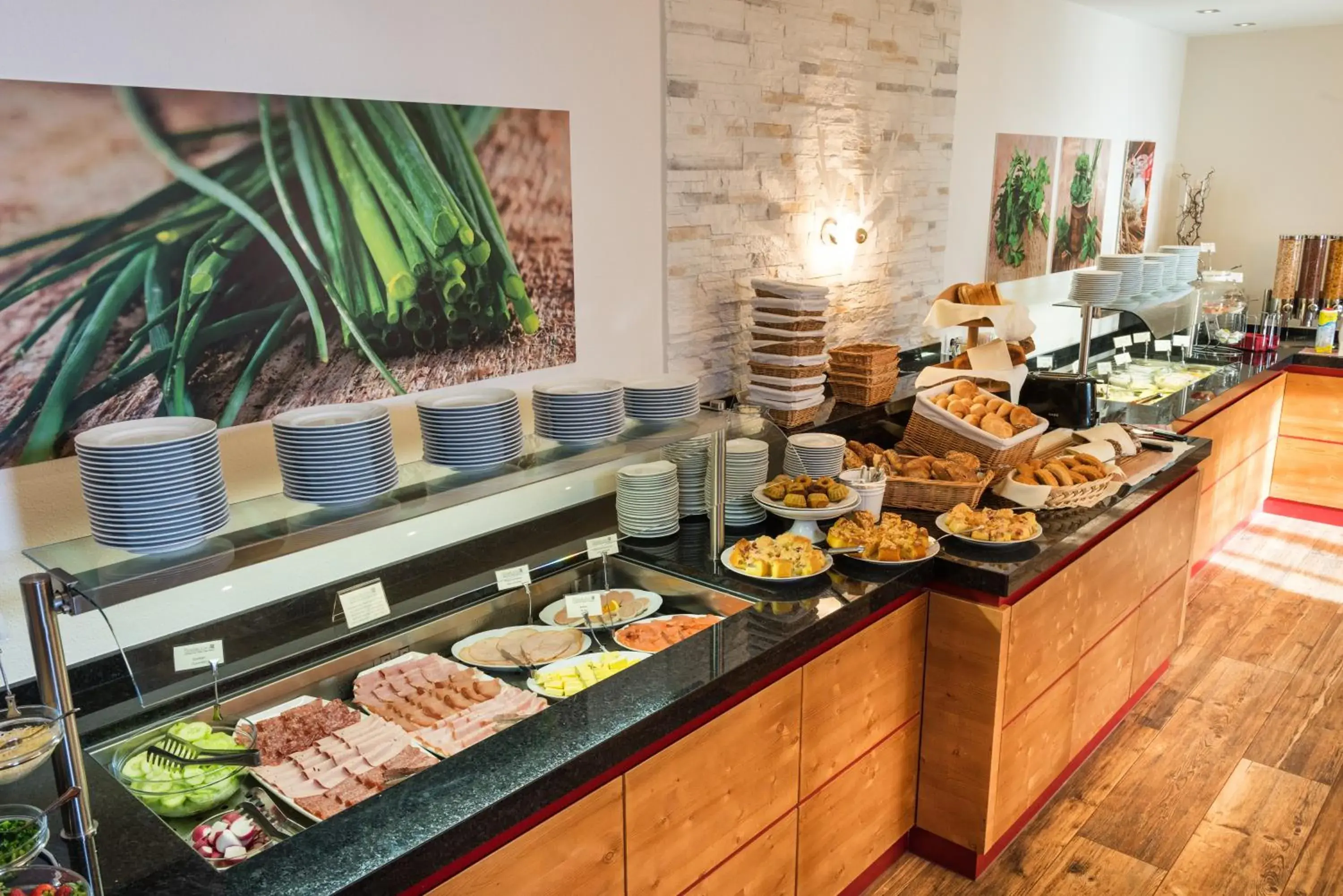 Breakfast in MONDI Hotel am Grundlsee Breakfast in MONDI Hotel am Grundlsee