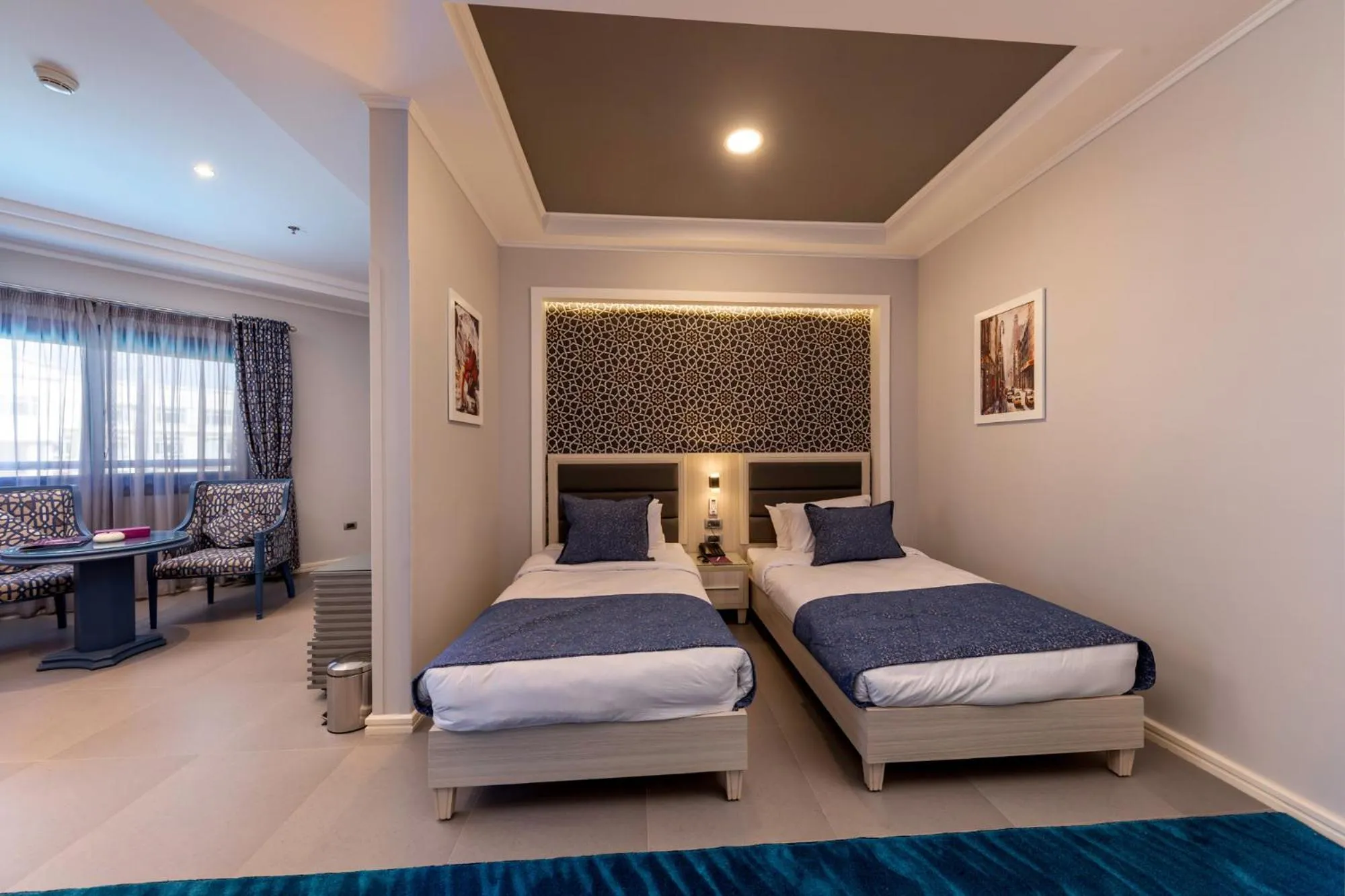 Bed in Royal Day Plaza Hotel