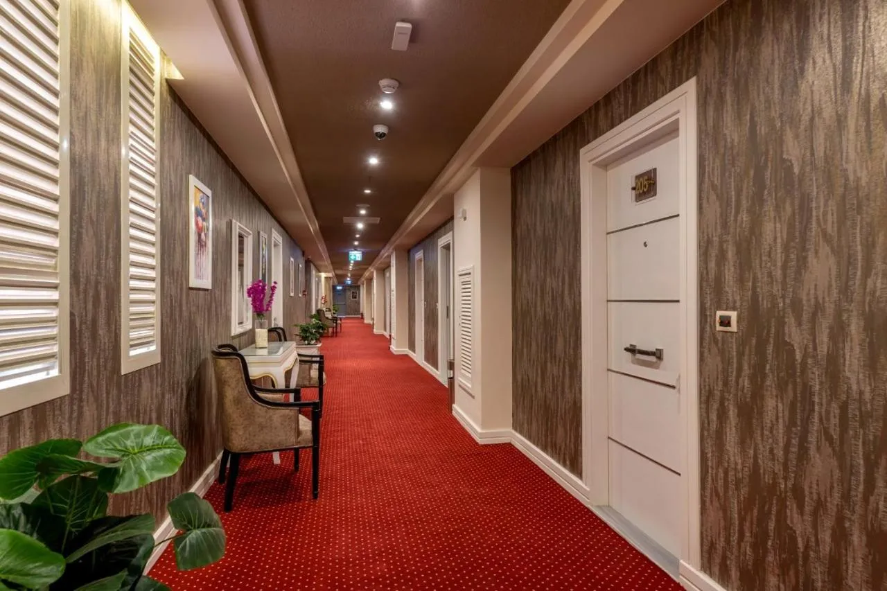 Property building in Royal Day Plaza Hotel