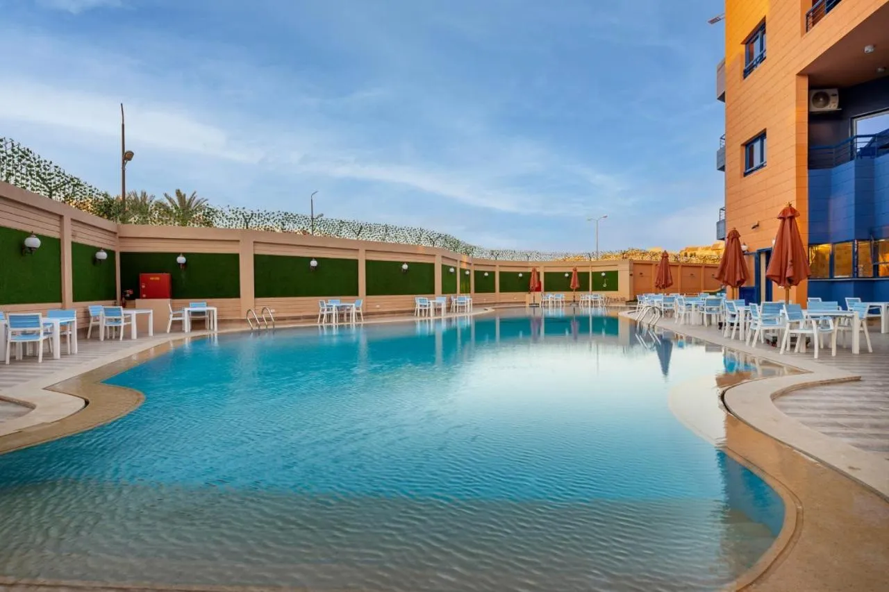 Pool view in Royal Day Plaza Hotel