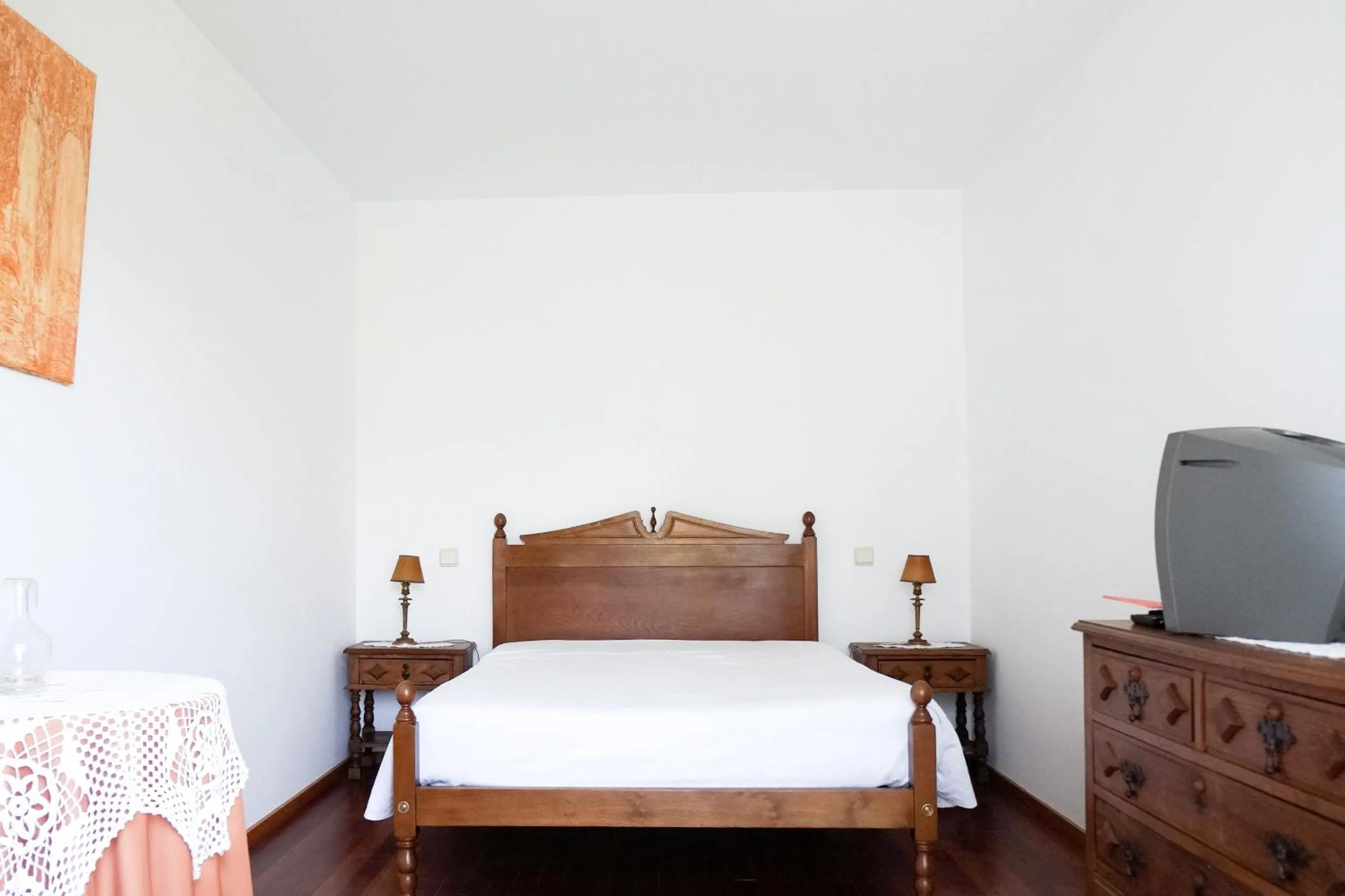 Photo of the whole room, Bed in Quinta Da Longra