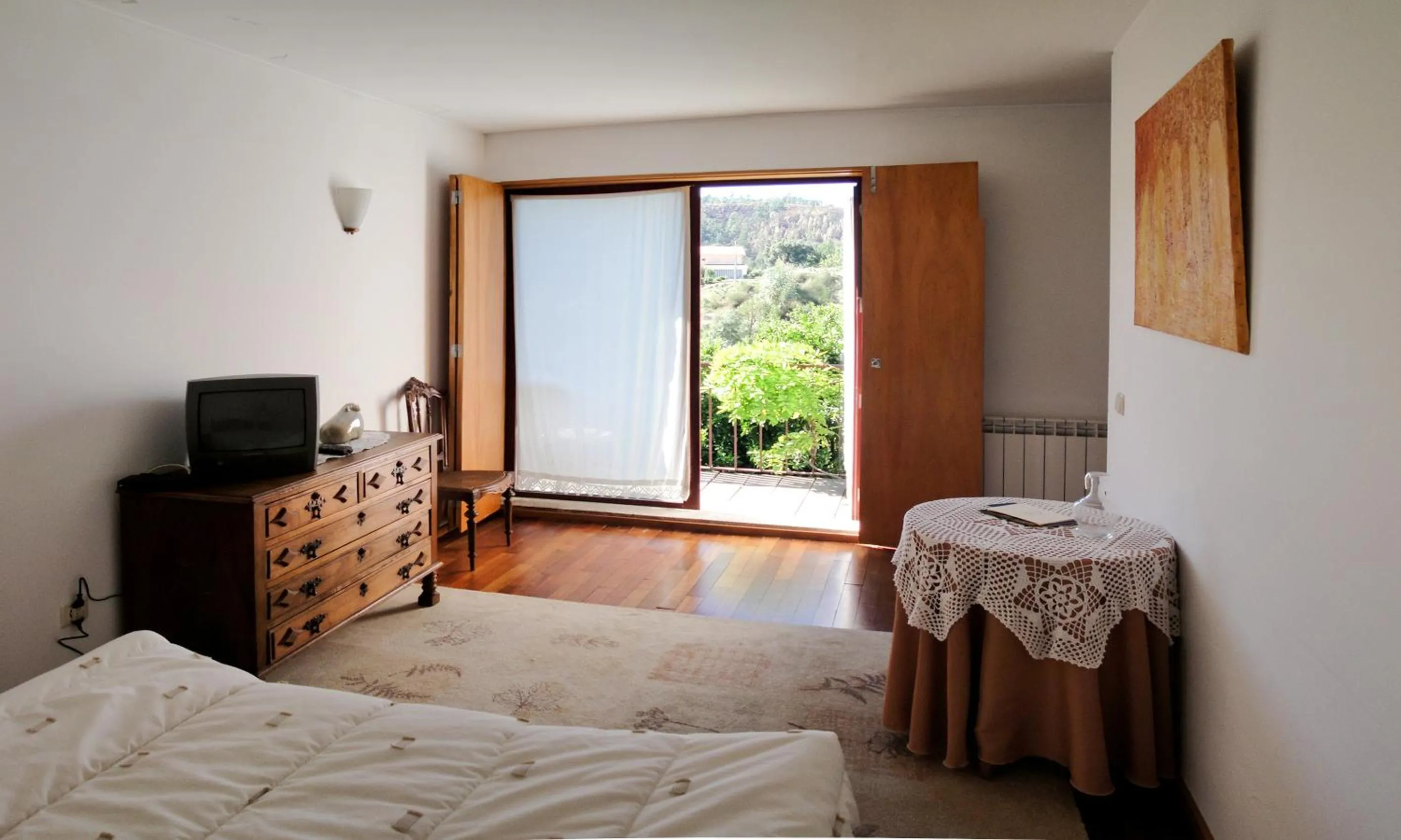 Photo of the whole room, Bed in Quinta Da Longra
