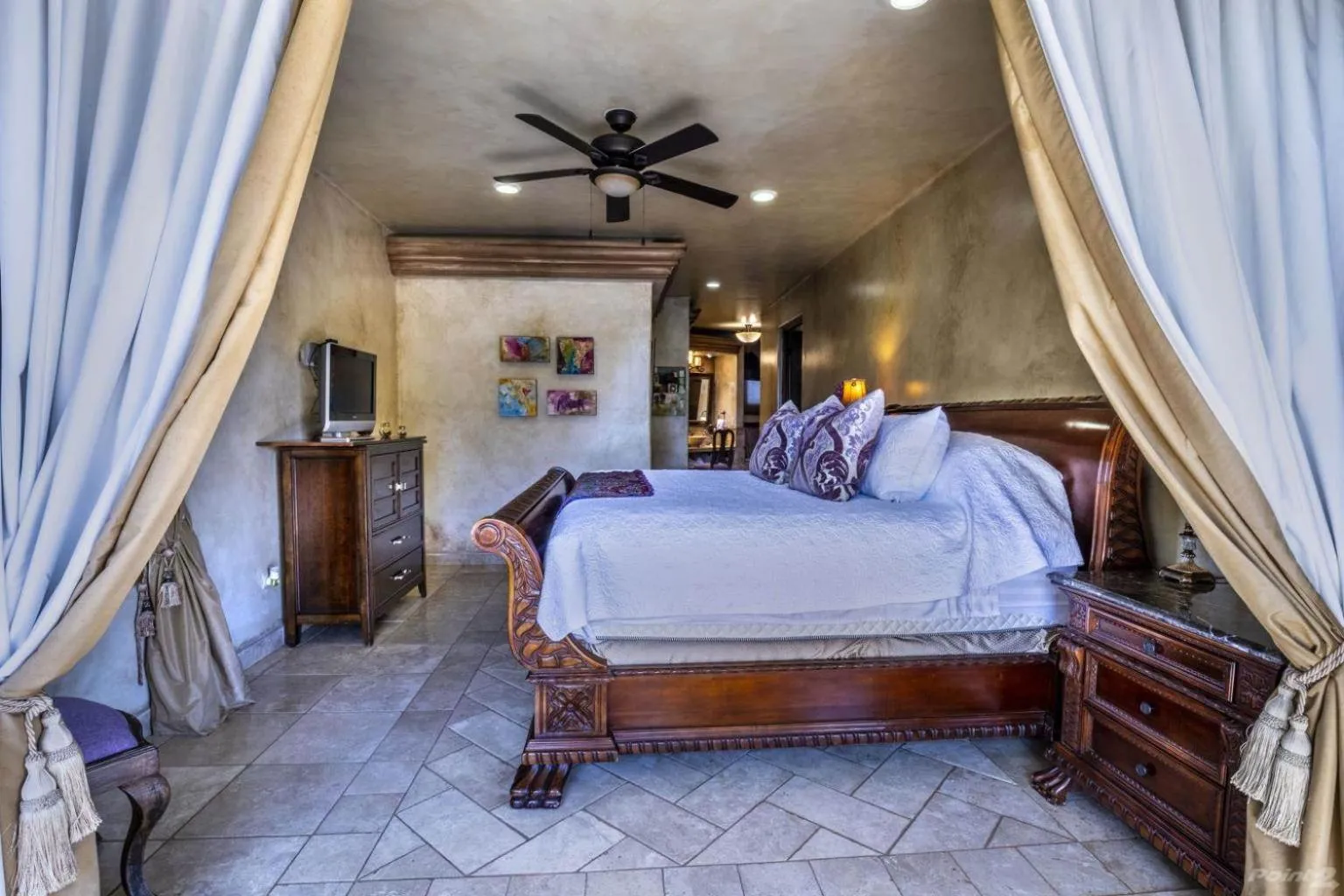 Bed in Villa Lucia Arch and Lands End Views - 4200 sq ft Luxury Villa