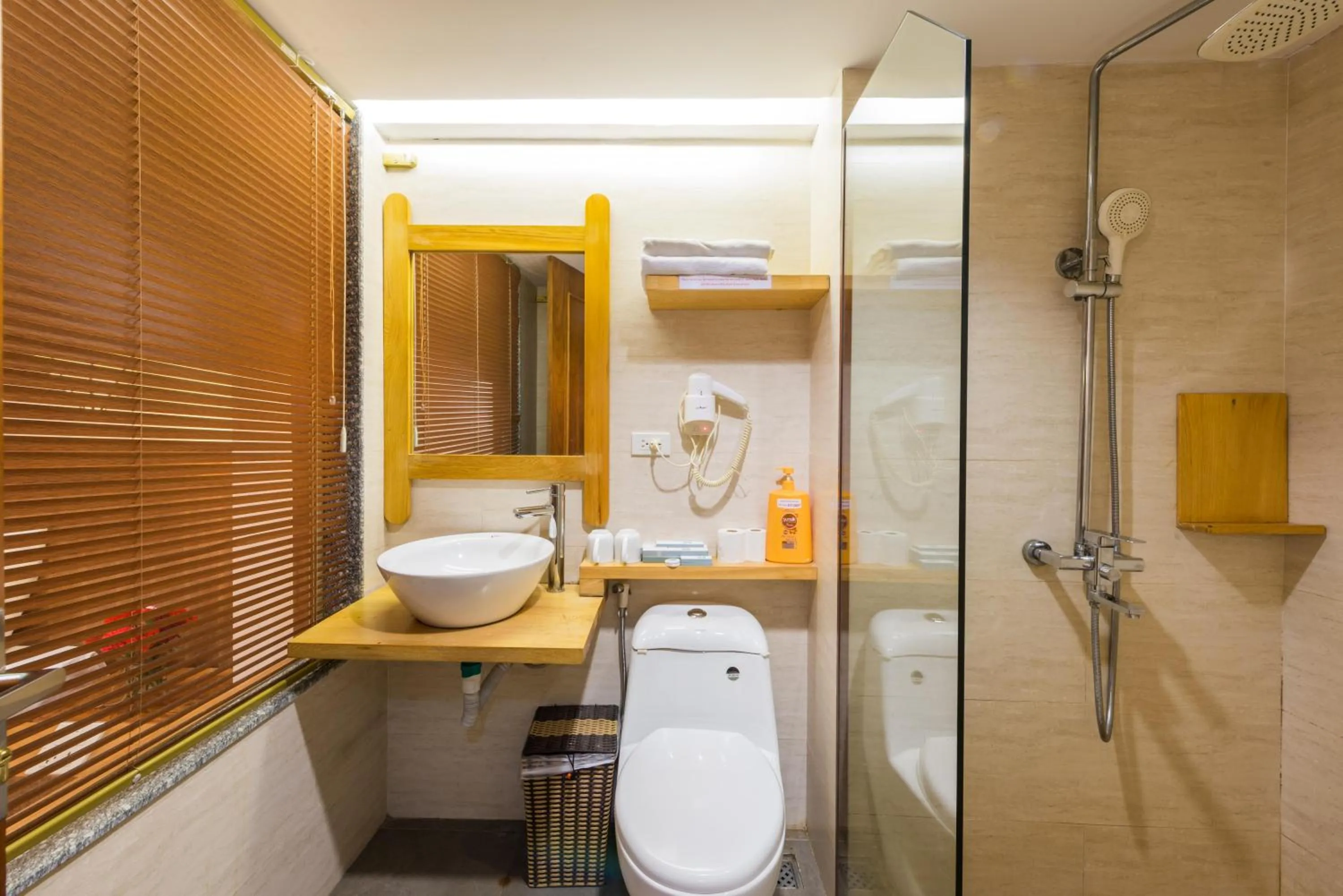 Shower in Sapa Panorama Hotel