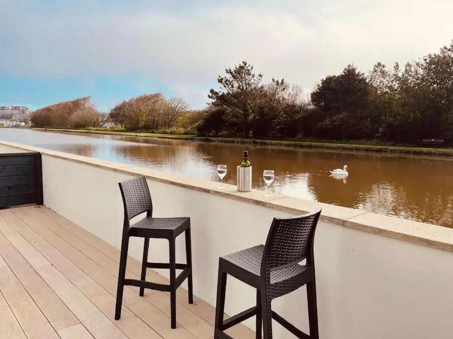 Canalside Bude