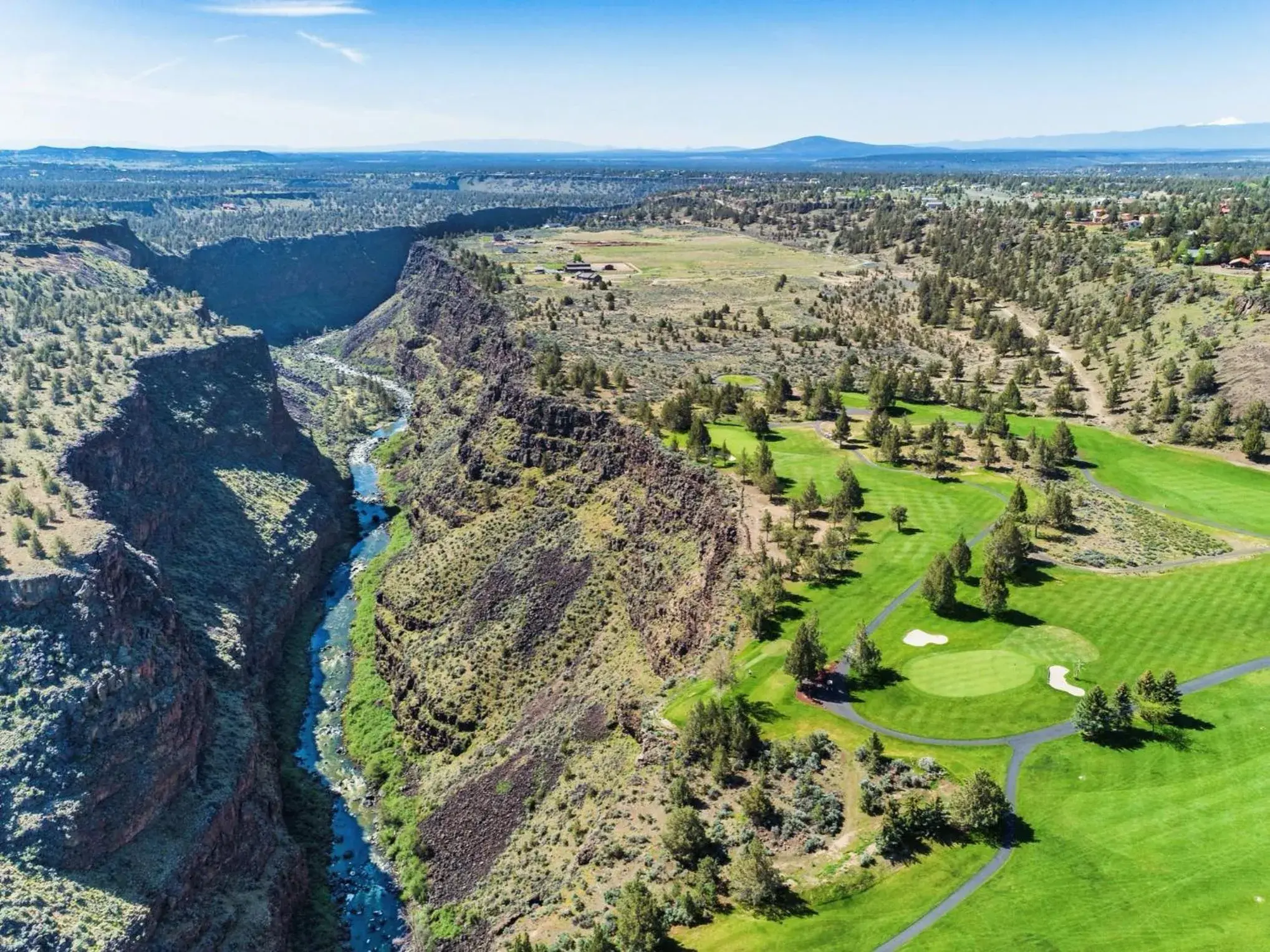 Bird's eye view in Crooked River Ranch Cabins Bird's eye view in Crooked River Ranch Cabins