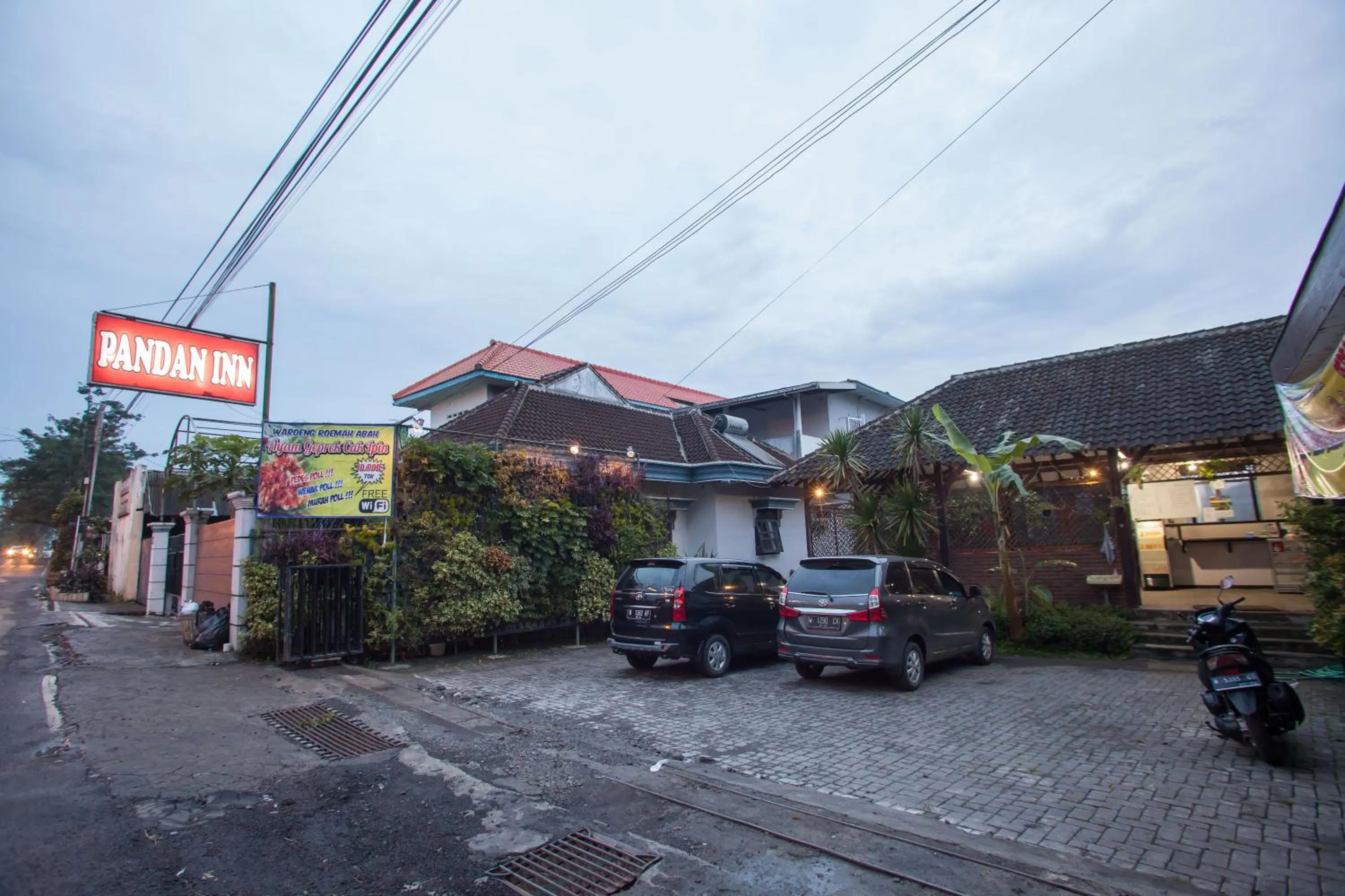 RedDoorz At Pandan Inn Batu