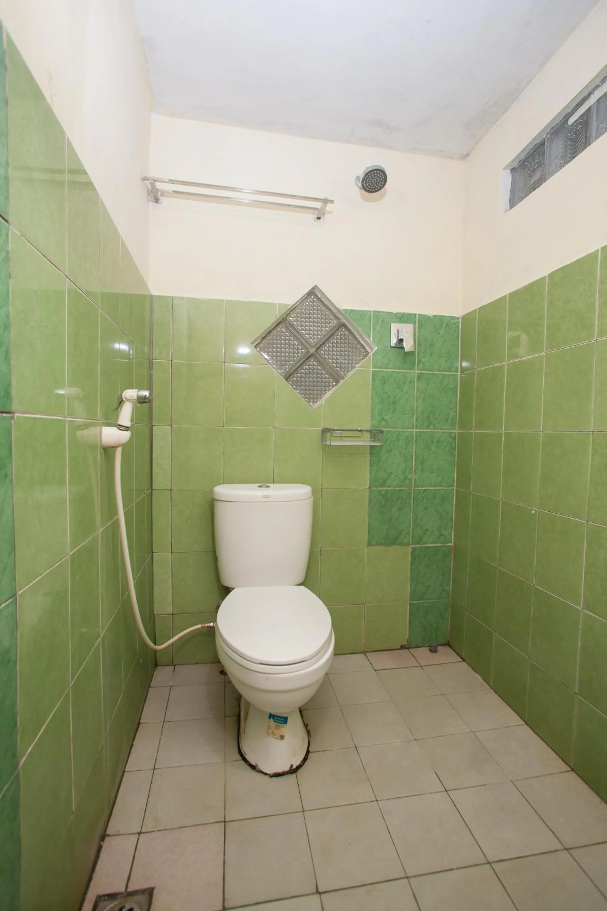 Bathroom in RedDoorz At Pandan Inn Batu