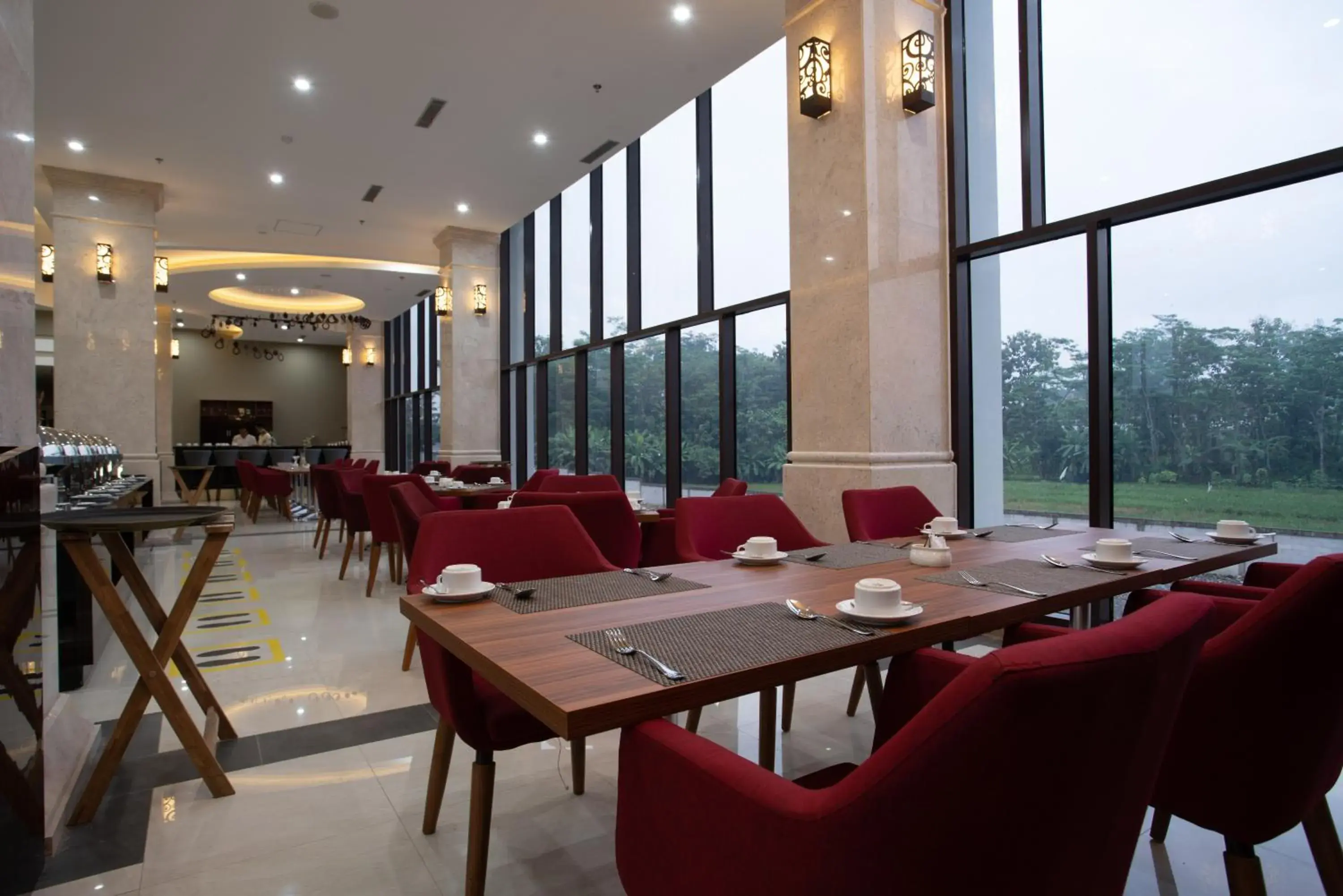 Restaurant/places to eat in Braling Grand Hotel Purbalingga, Azana Hotels Collection Restaurant/places to eat in Braling Grand Hotel Purbalingga, Azana Hotels Collection