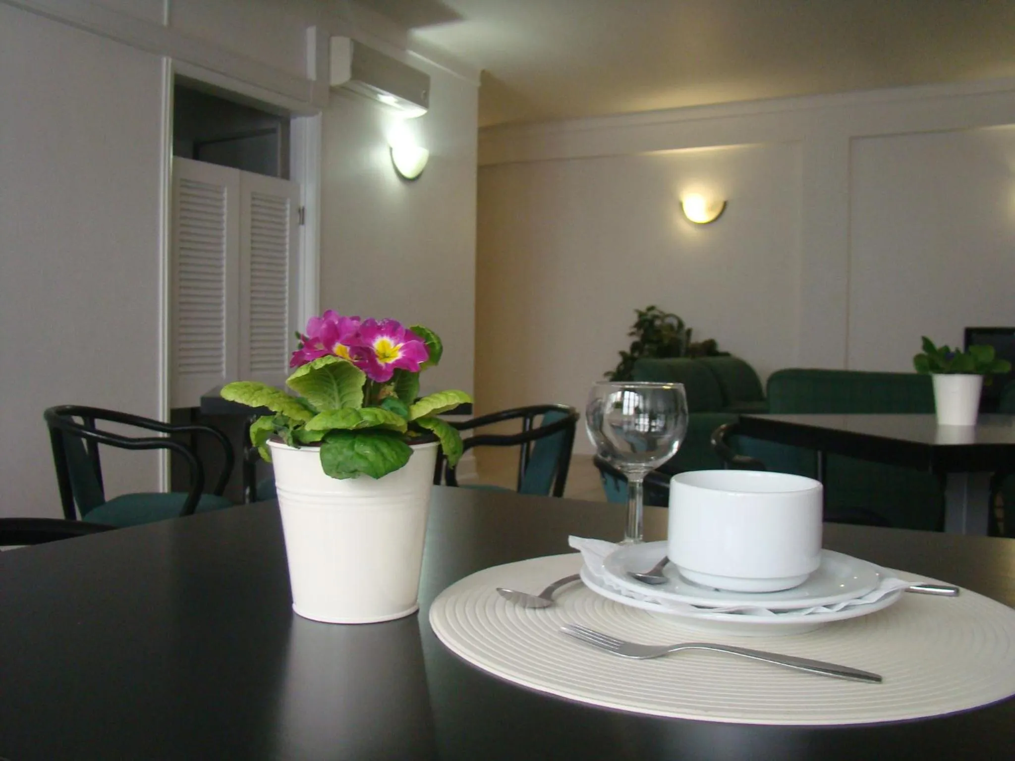 Restaurant/places to eat in Hotel Ilha