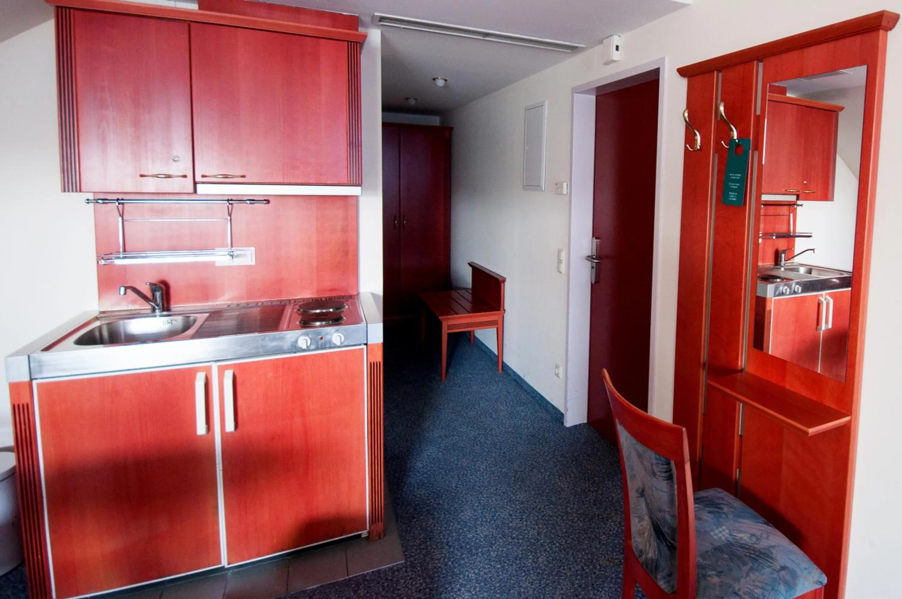 Photo of the whole room in Hotel Allegro Wien