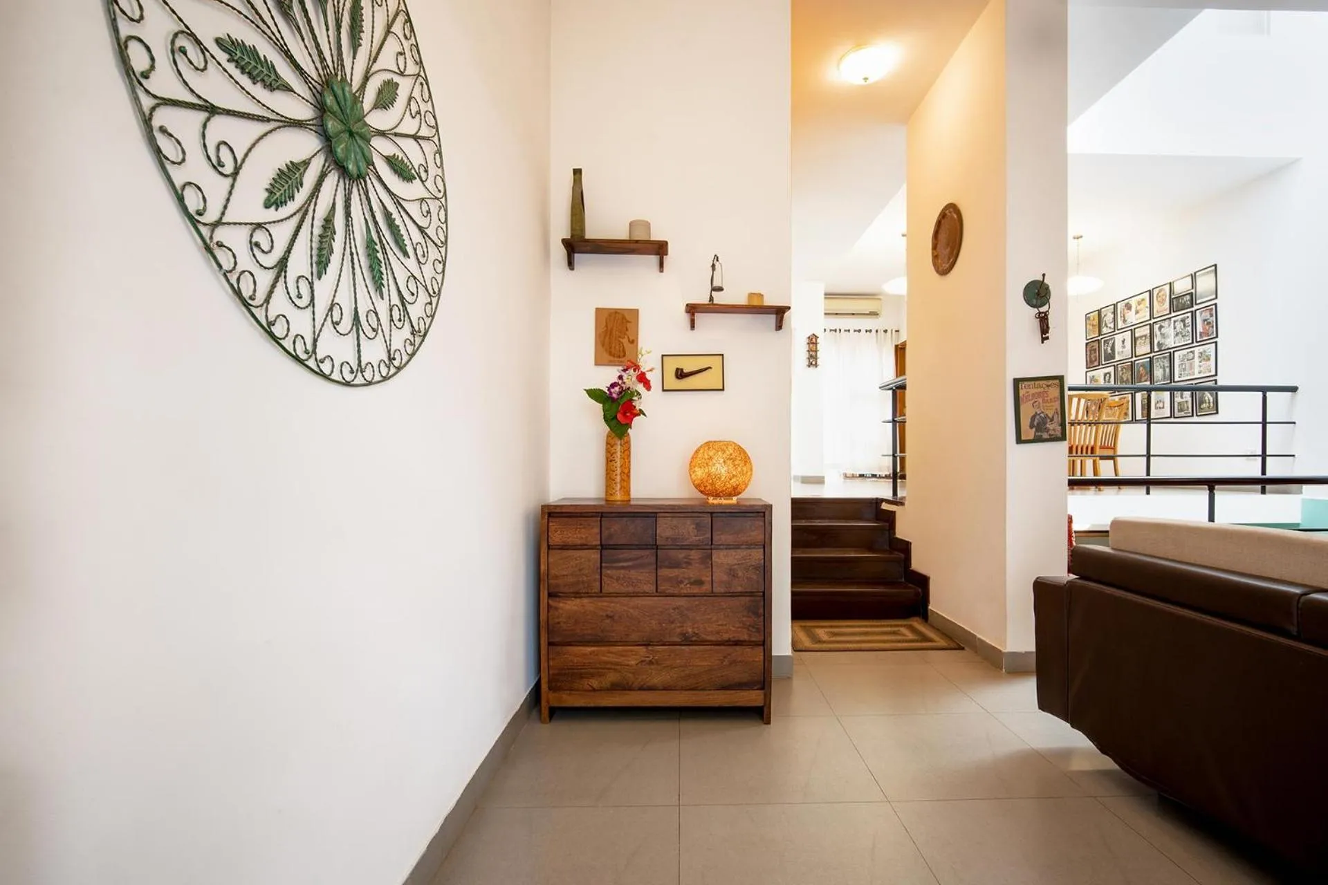 Living room in StayVista at Saanu Ki Villa with free Breakfast