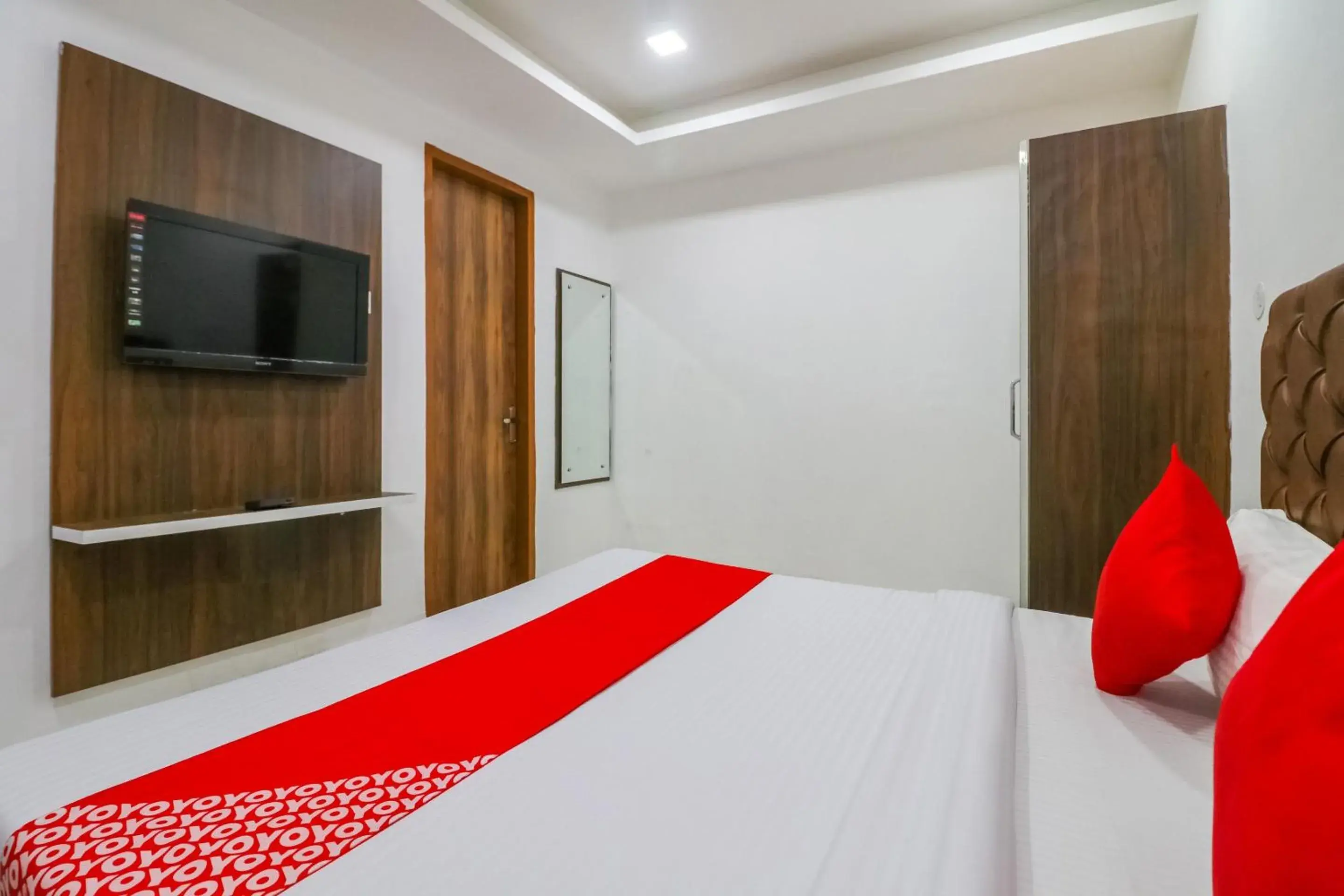 Bedroom in Hotel O SkyCity Bedroom in Hotel O SkyCity