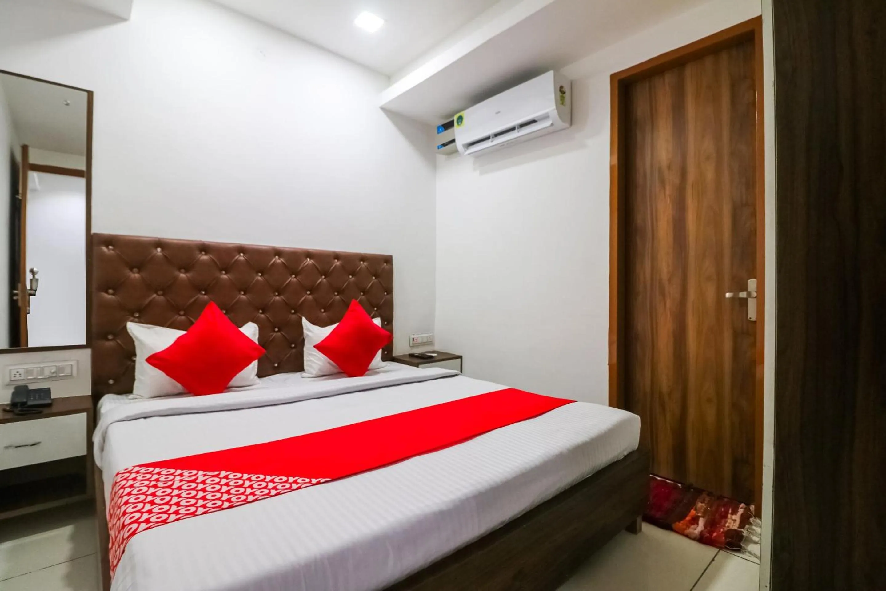 Bedroom, Bed in Hotel O SkyCity