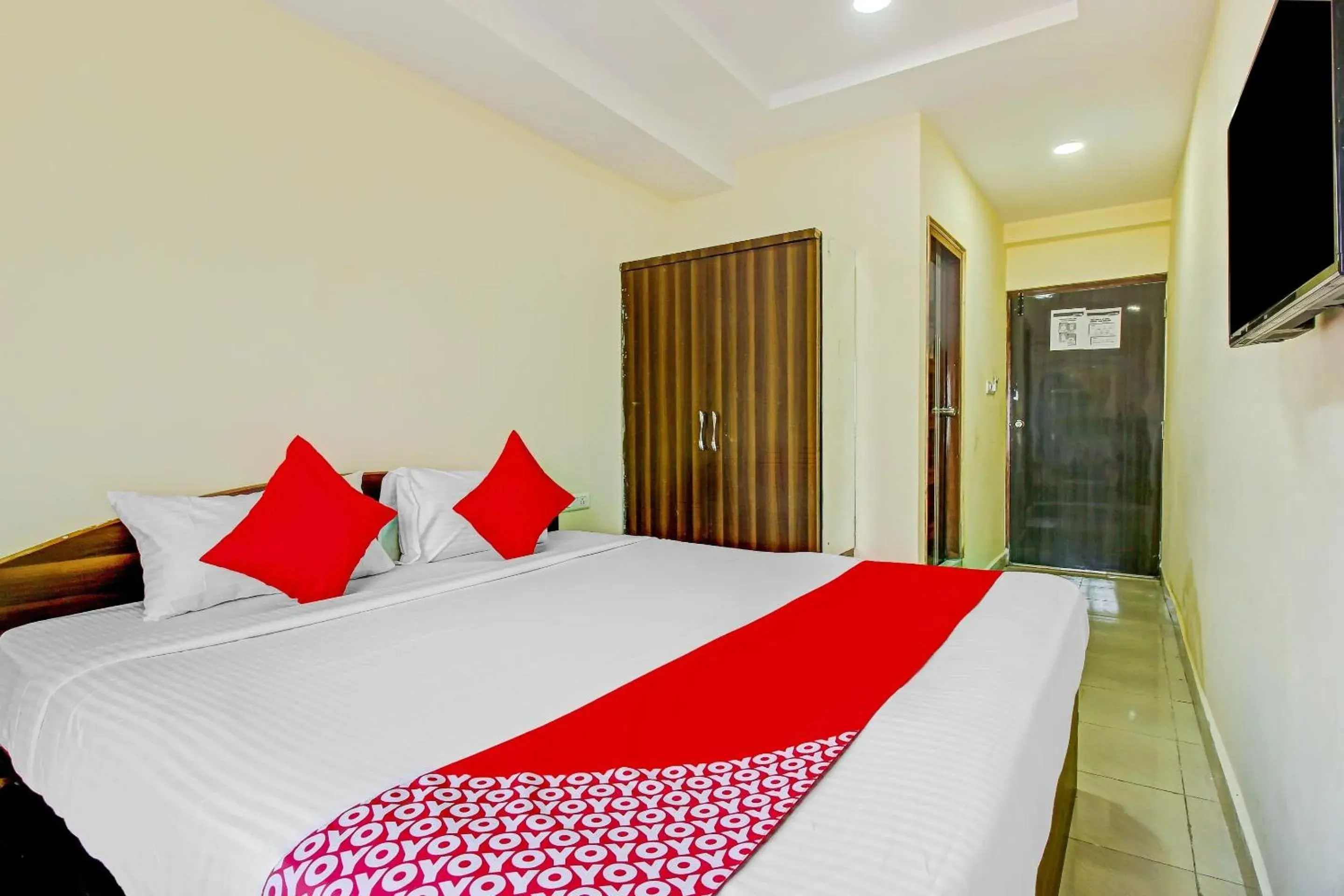 Hotel O Adhin Residency Hotel O Adhin Residency