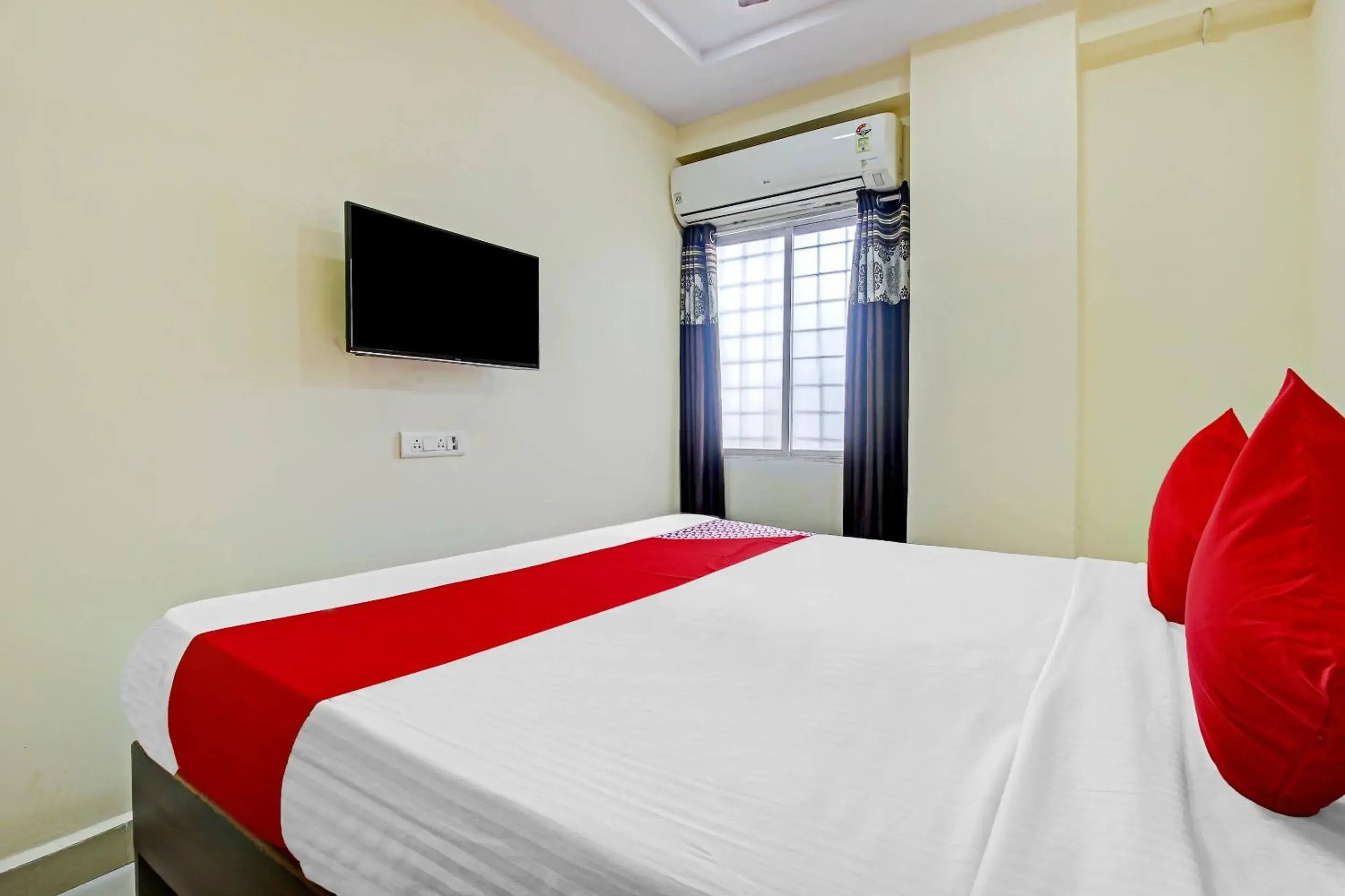 Hotel O Adhin Residency Hotel O Adhin Residency