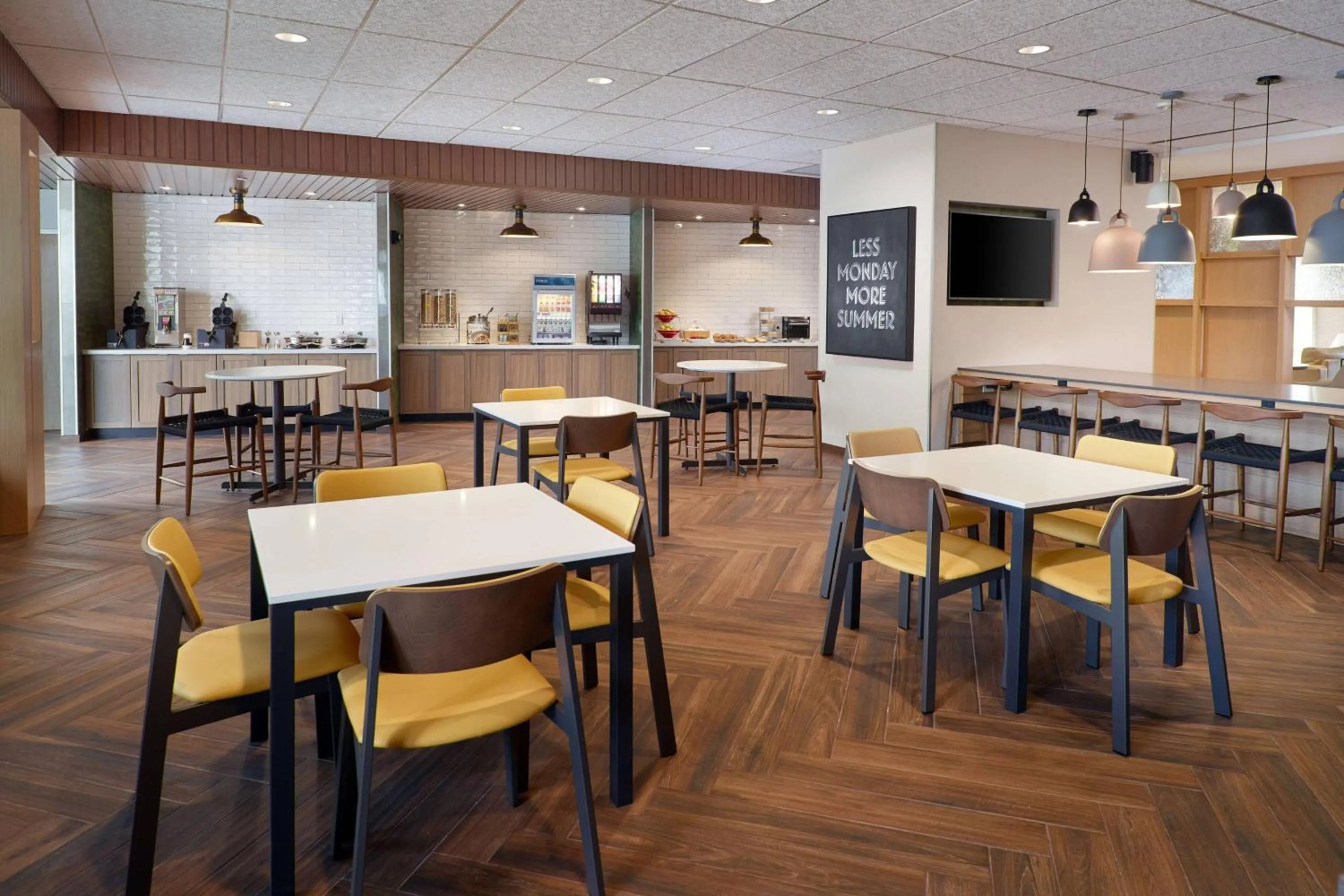 Breakfast in Fairfield Inn & Suites by Marriott Athens-University Area