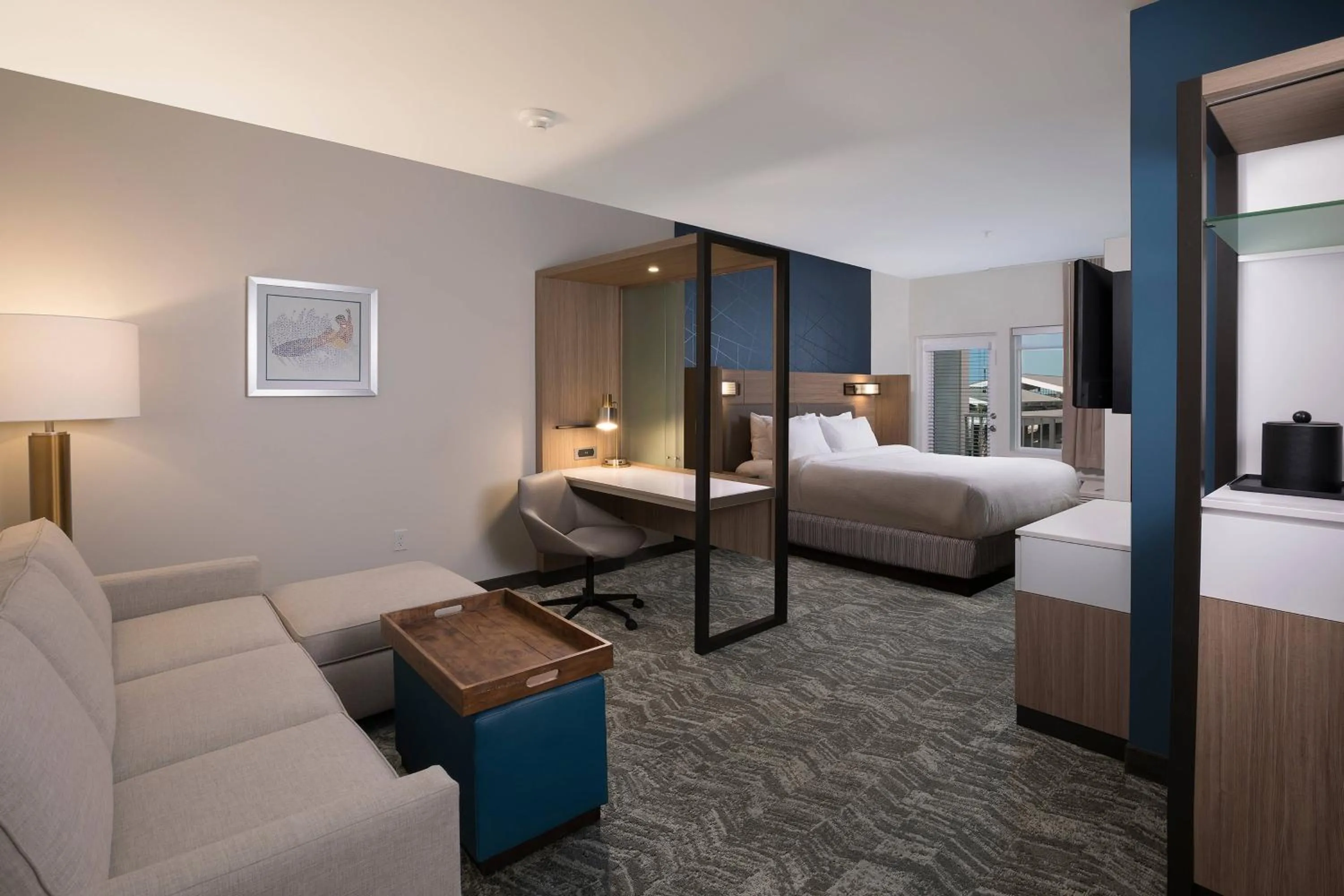 Photo of the whole room, Bed in SpringHill Suites by Marriott Amelia Island