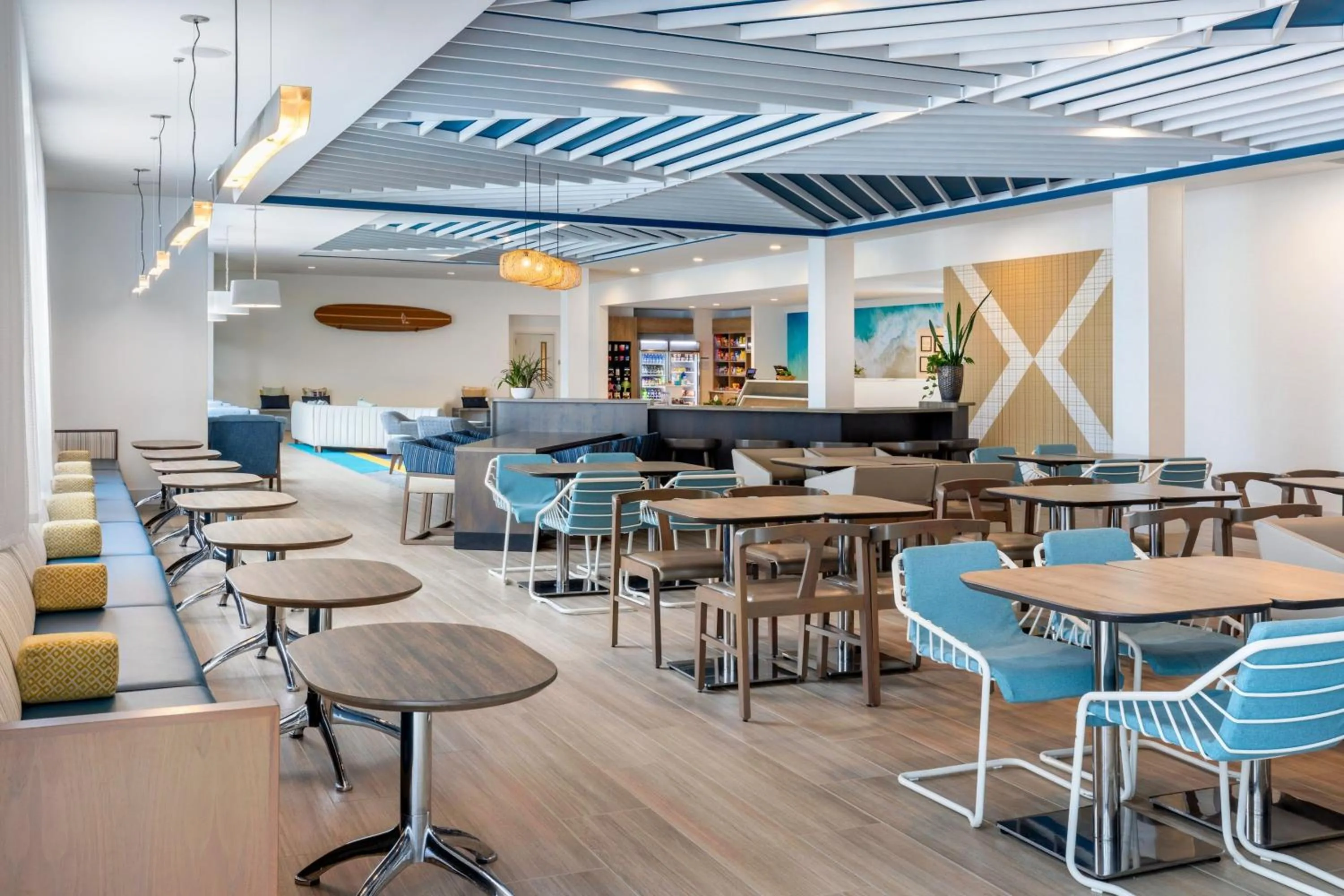 Breakfast in SpringHill Suites by Marriott Amelia Island