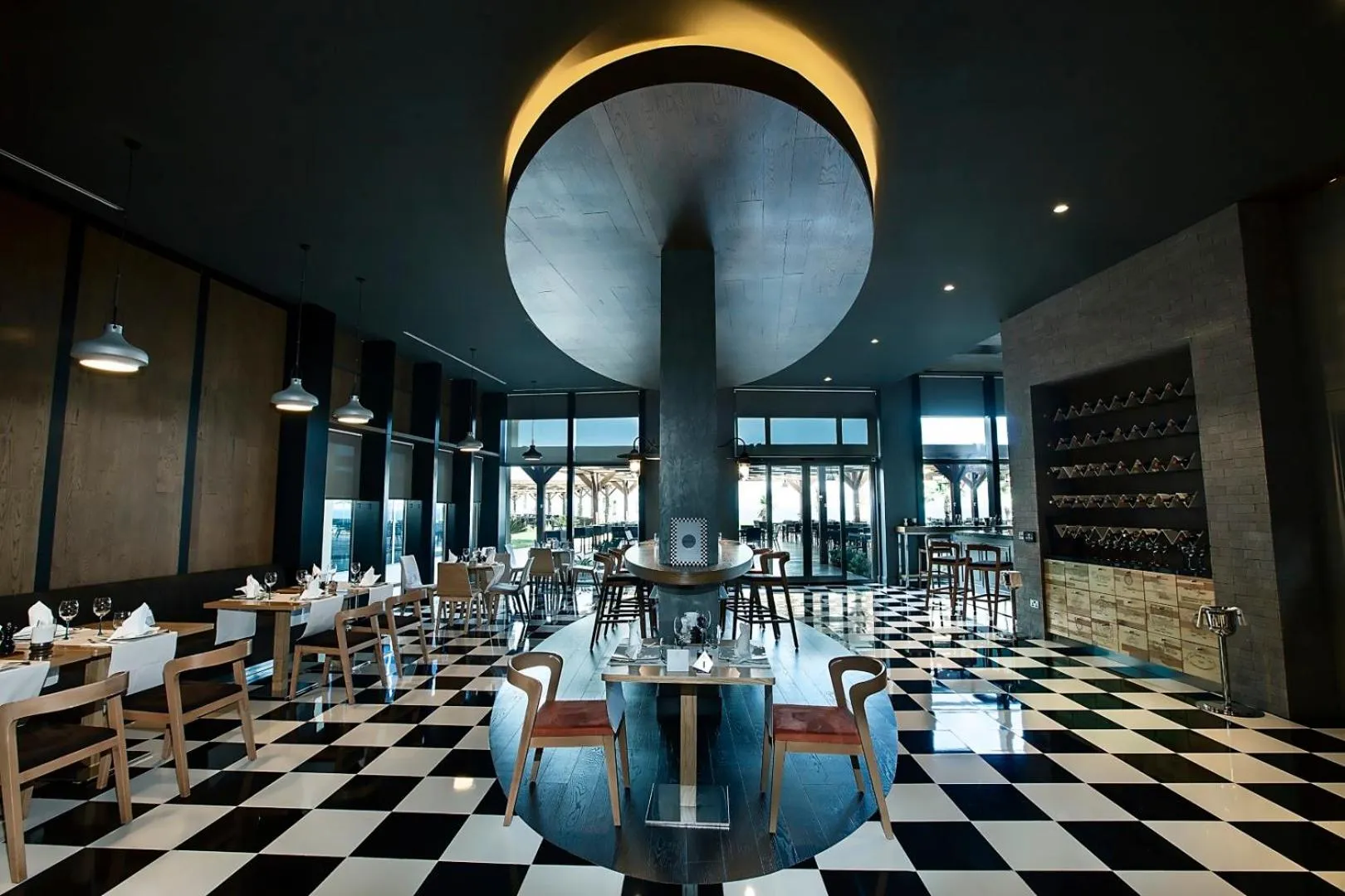 Restaurant/places to eat in Elexus Hotel Resort & Spa & Casino