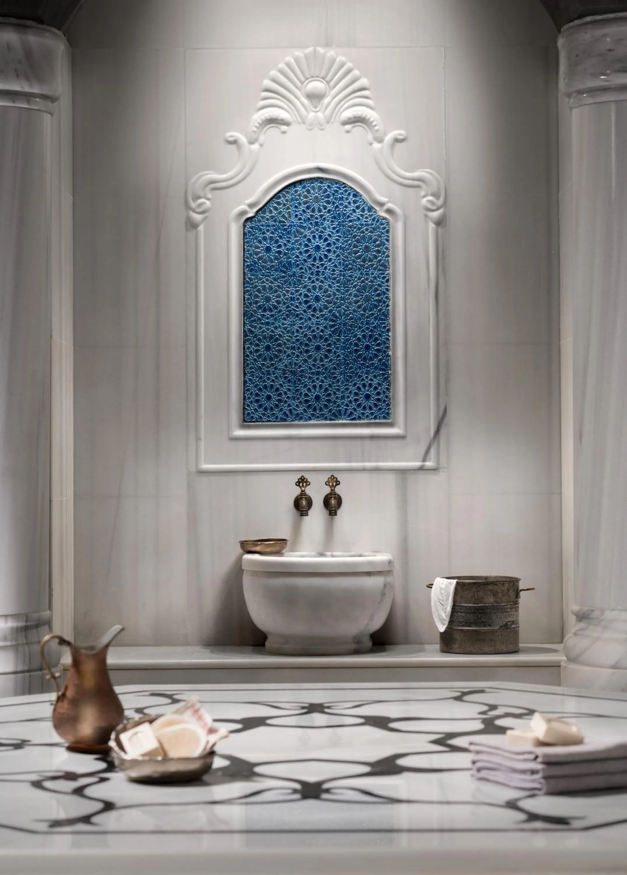 Steam room in Elexus Hotel Resort & Spa & Casino