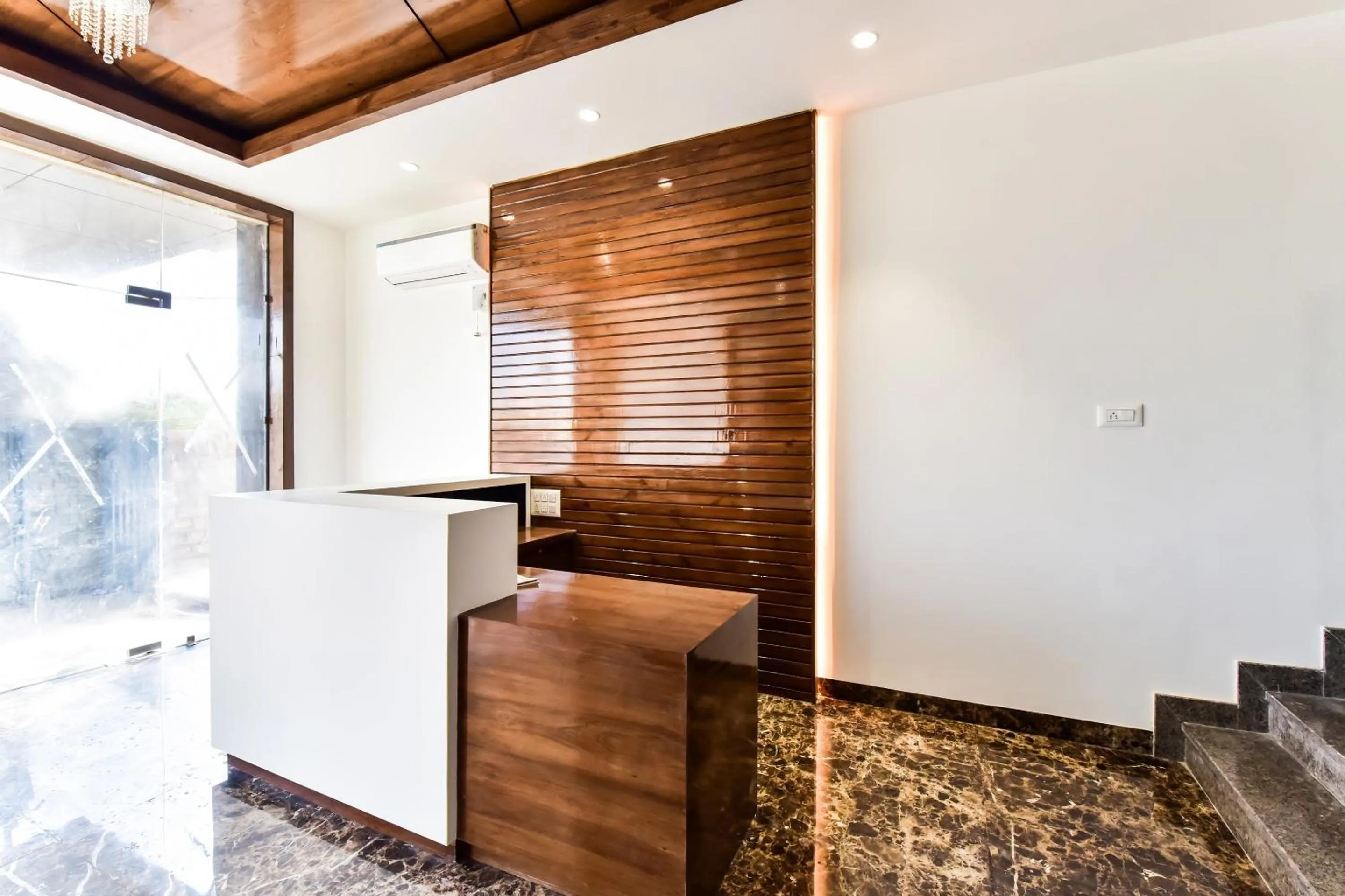 Lobby or reception in Capital O Maurya Inn