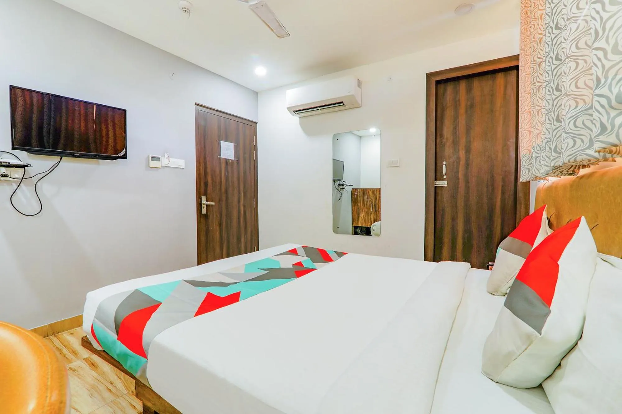 Bed in Via The Mall Inn