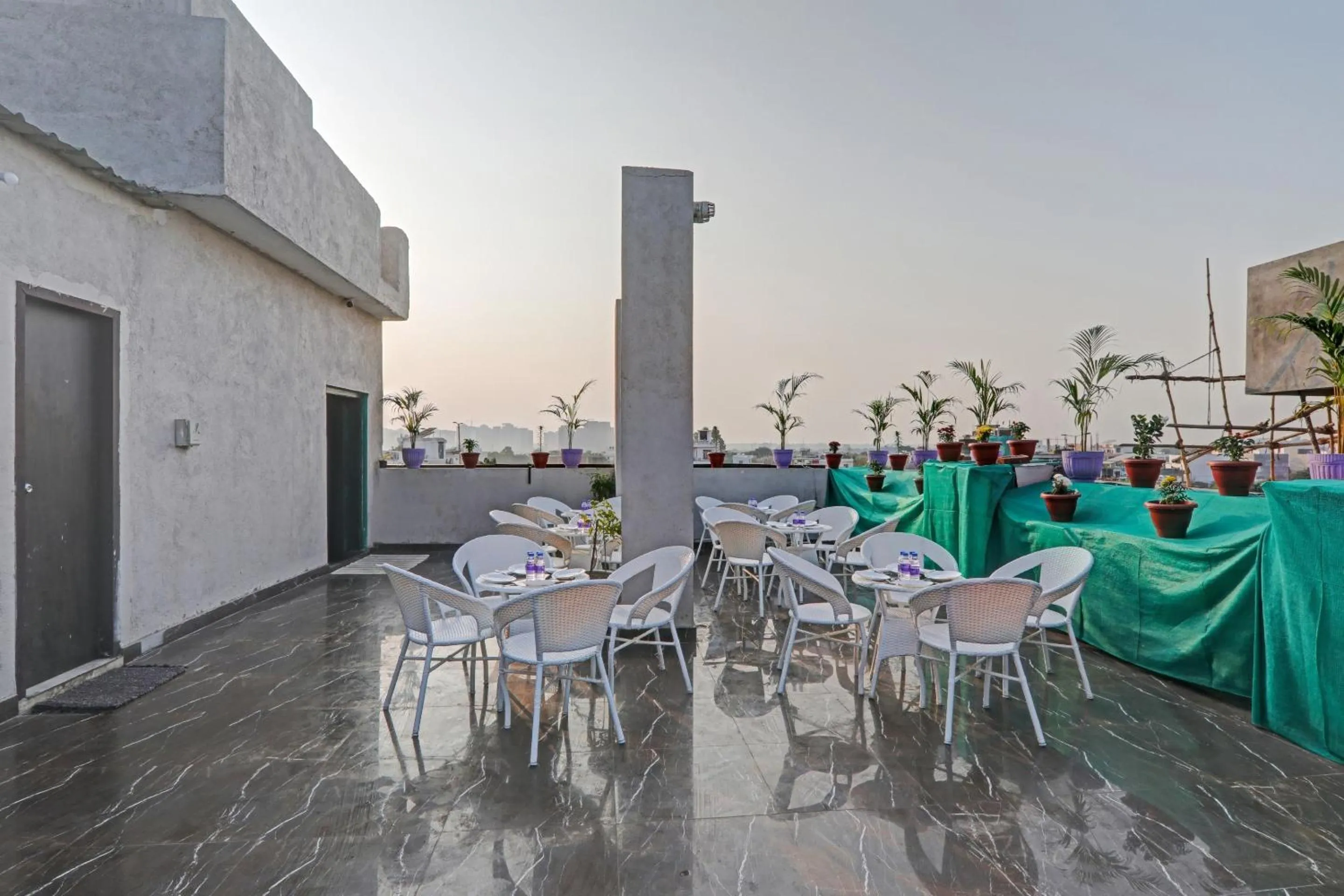 Other in Super Townhouse Amaraa Hotel Near Phoenix Palassio