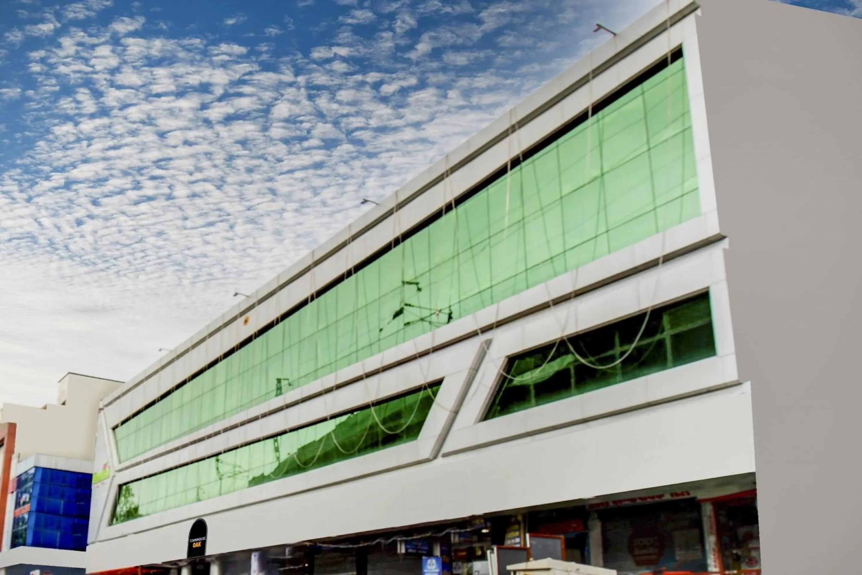 Facade/entrance in Super Townhouse Geetraj Near Shalimar Gateway lucknow