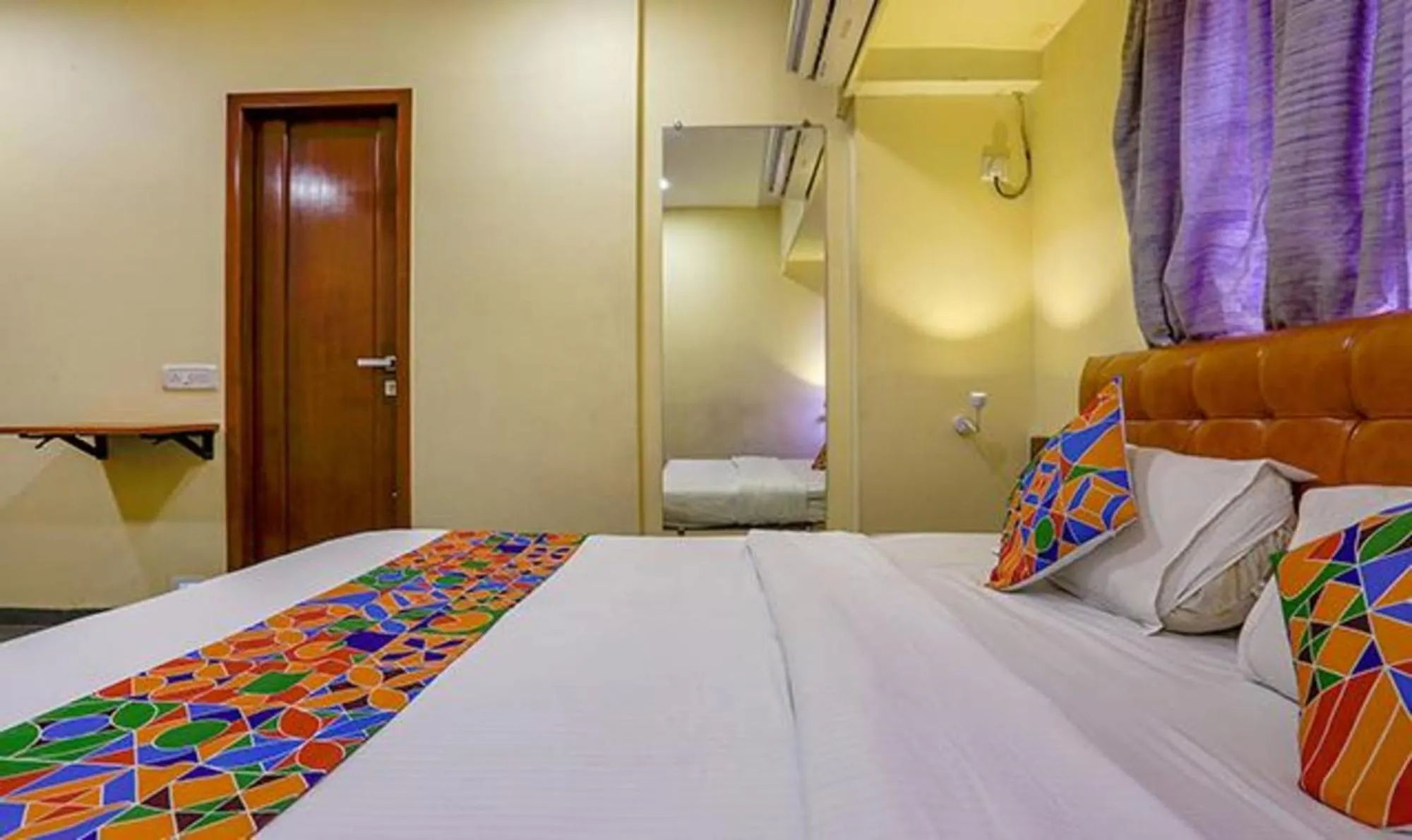 Bed in Via Jayshree - Nr Mumbai International Airport