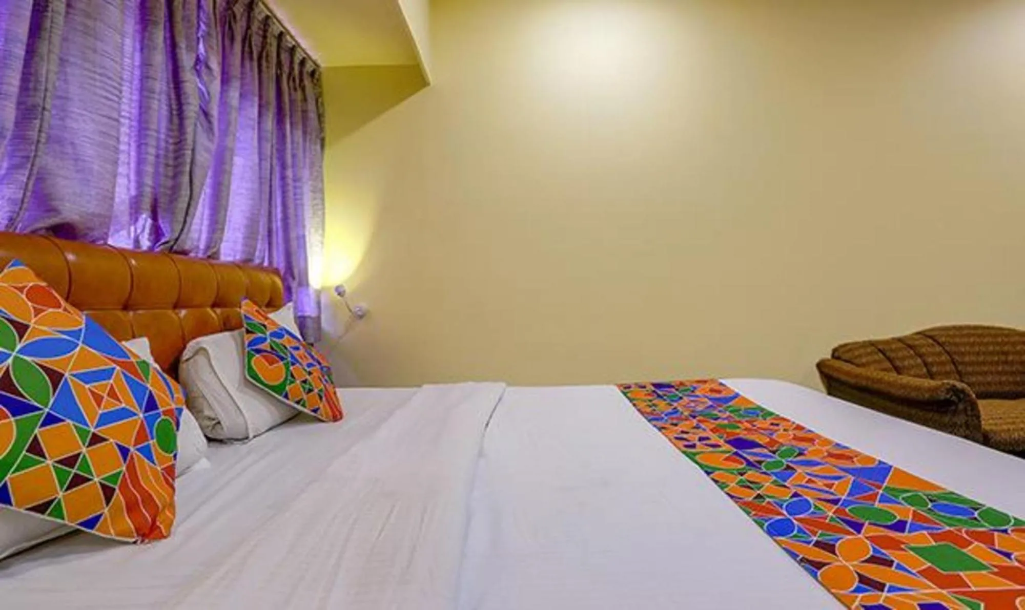 Bed in Via Jayshree - Nr Mumbai International Airport