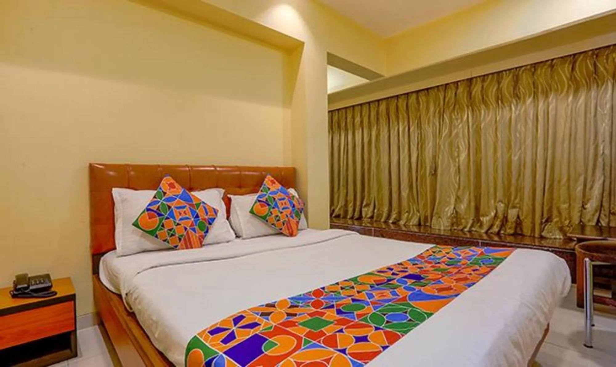 Bed in Via Jayshree - Nr Mumbai International Airport
