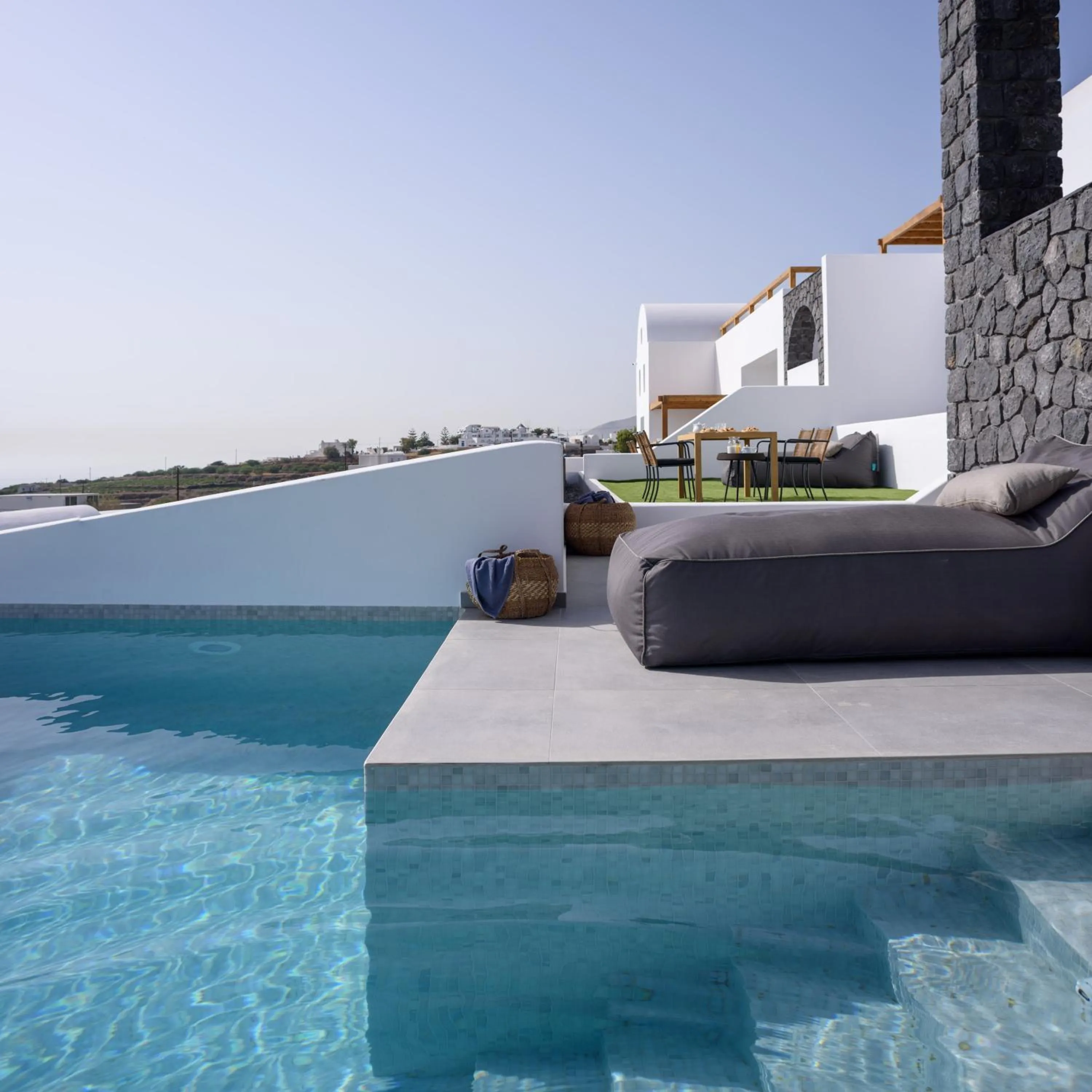 Property building in Este Luxury Suites