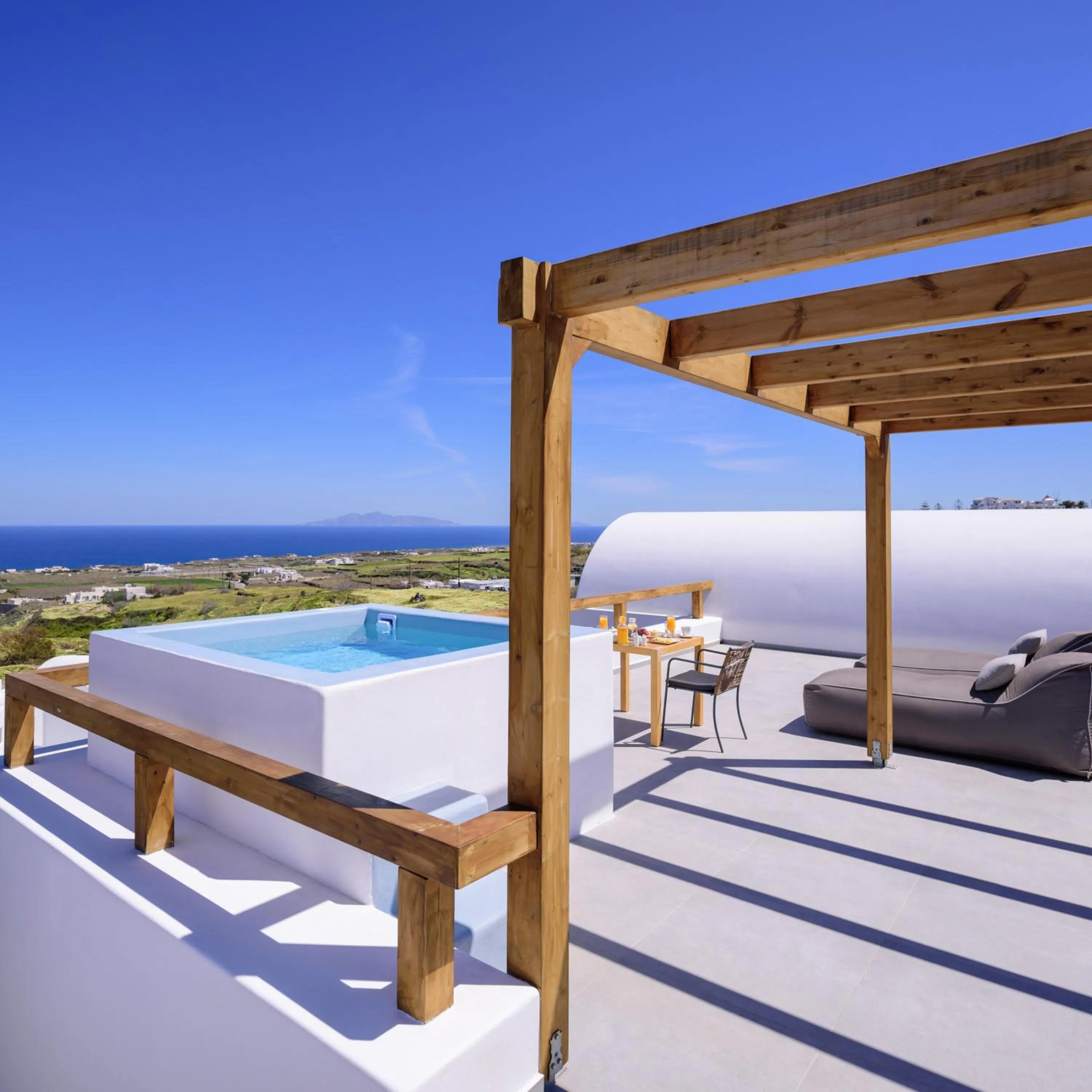 Property building in Este Luxury Suites