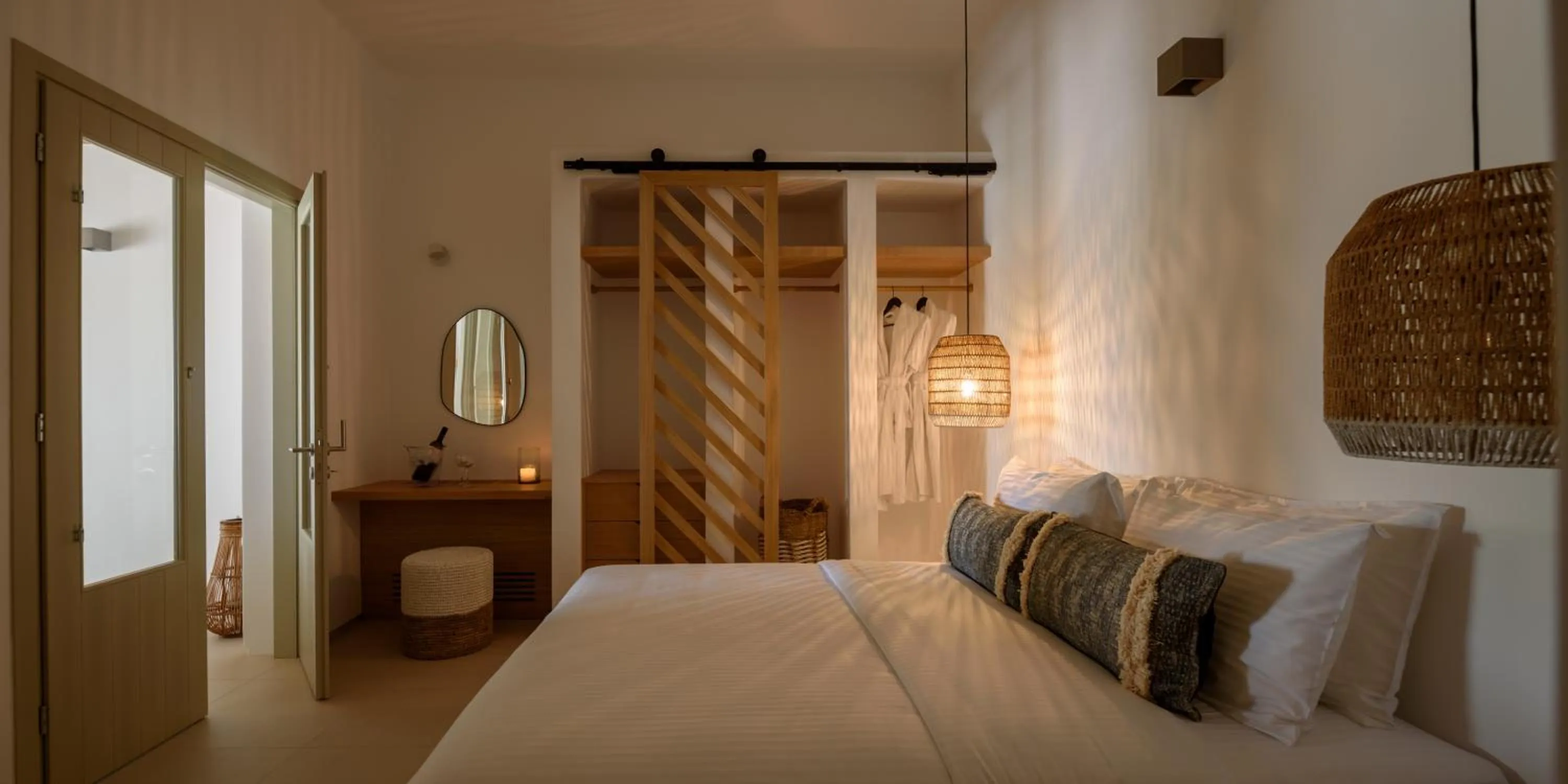 Bed in Este Luxury Suites