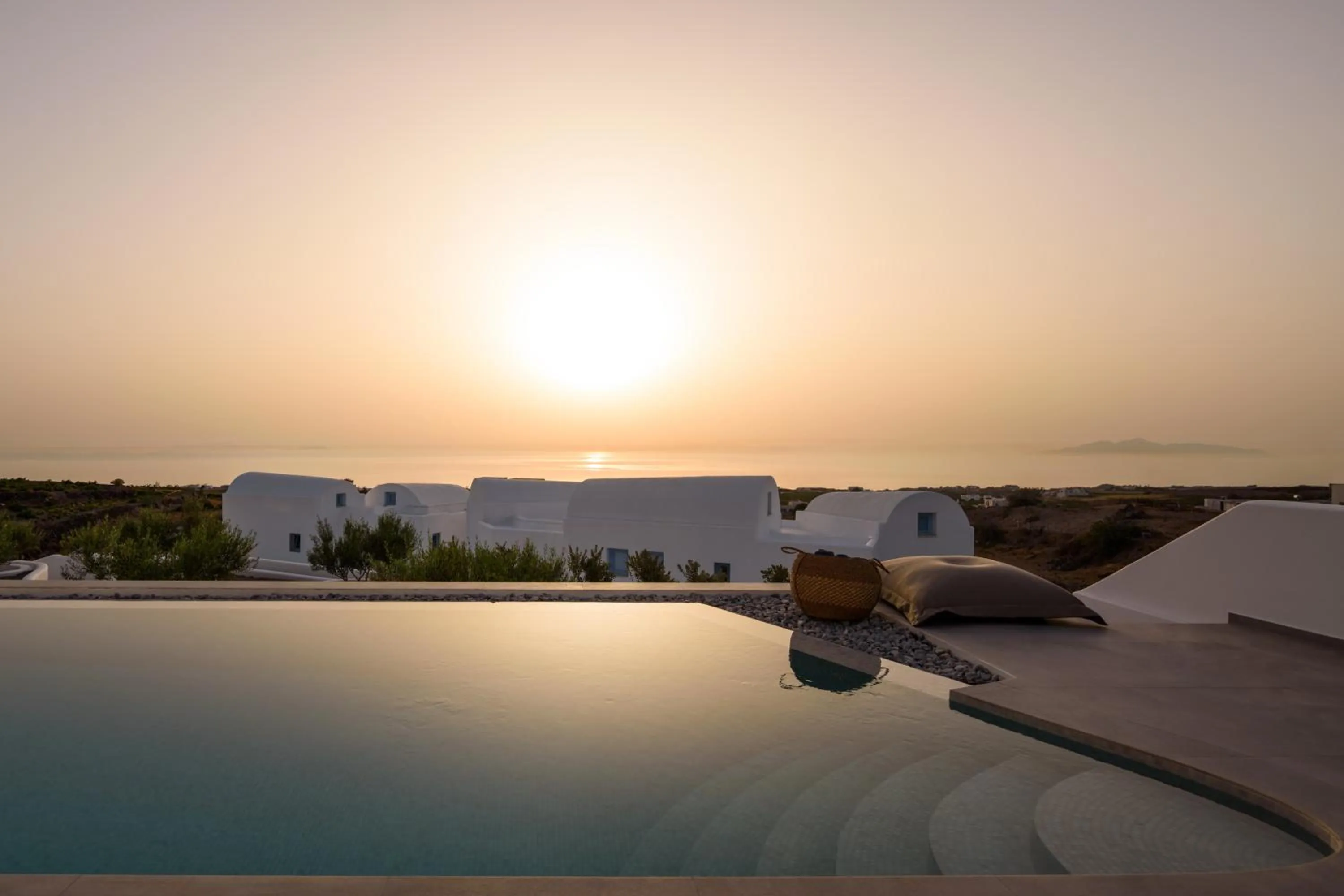 Day in Este Luxury Suites