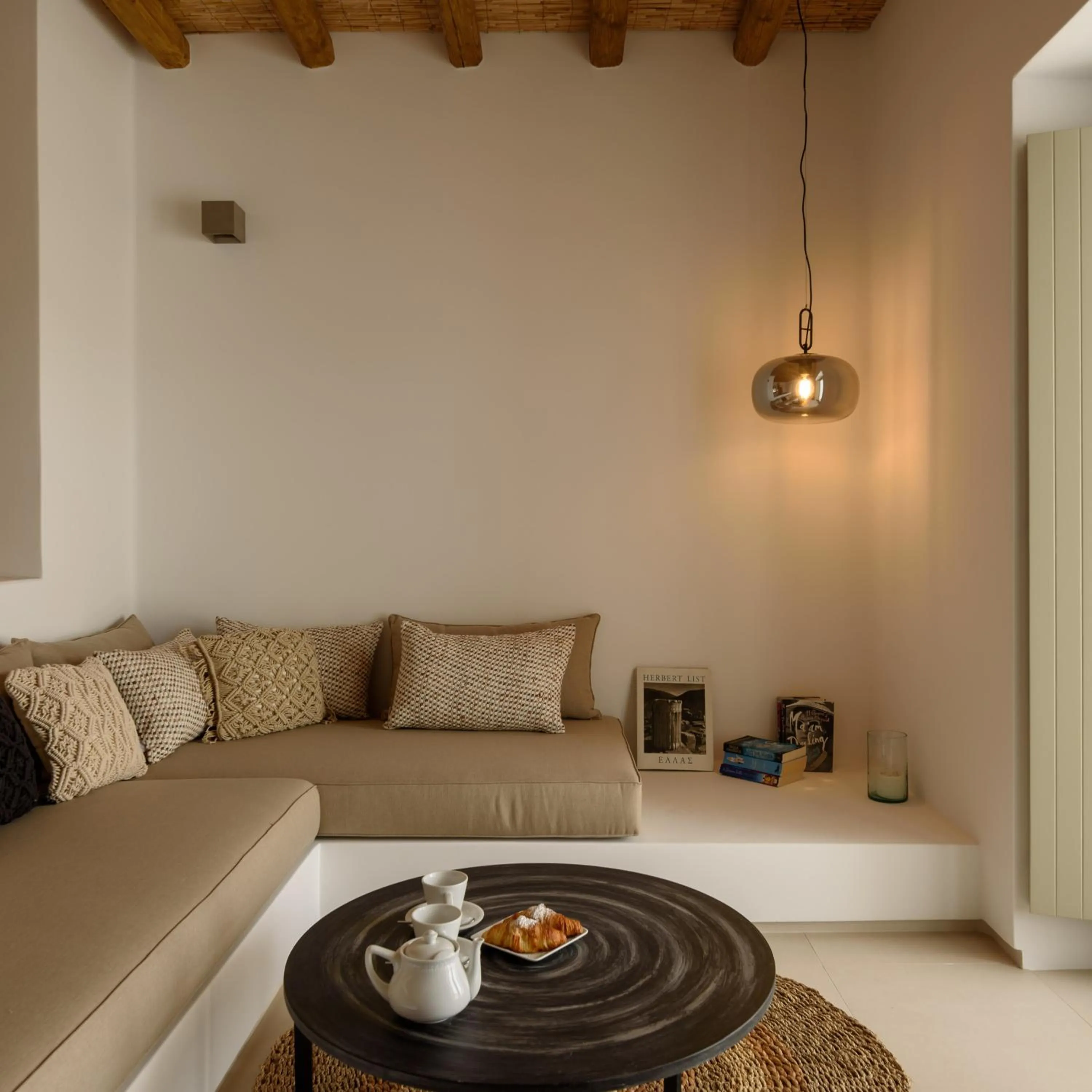 Bed in Este Luxury Suites