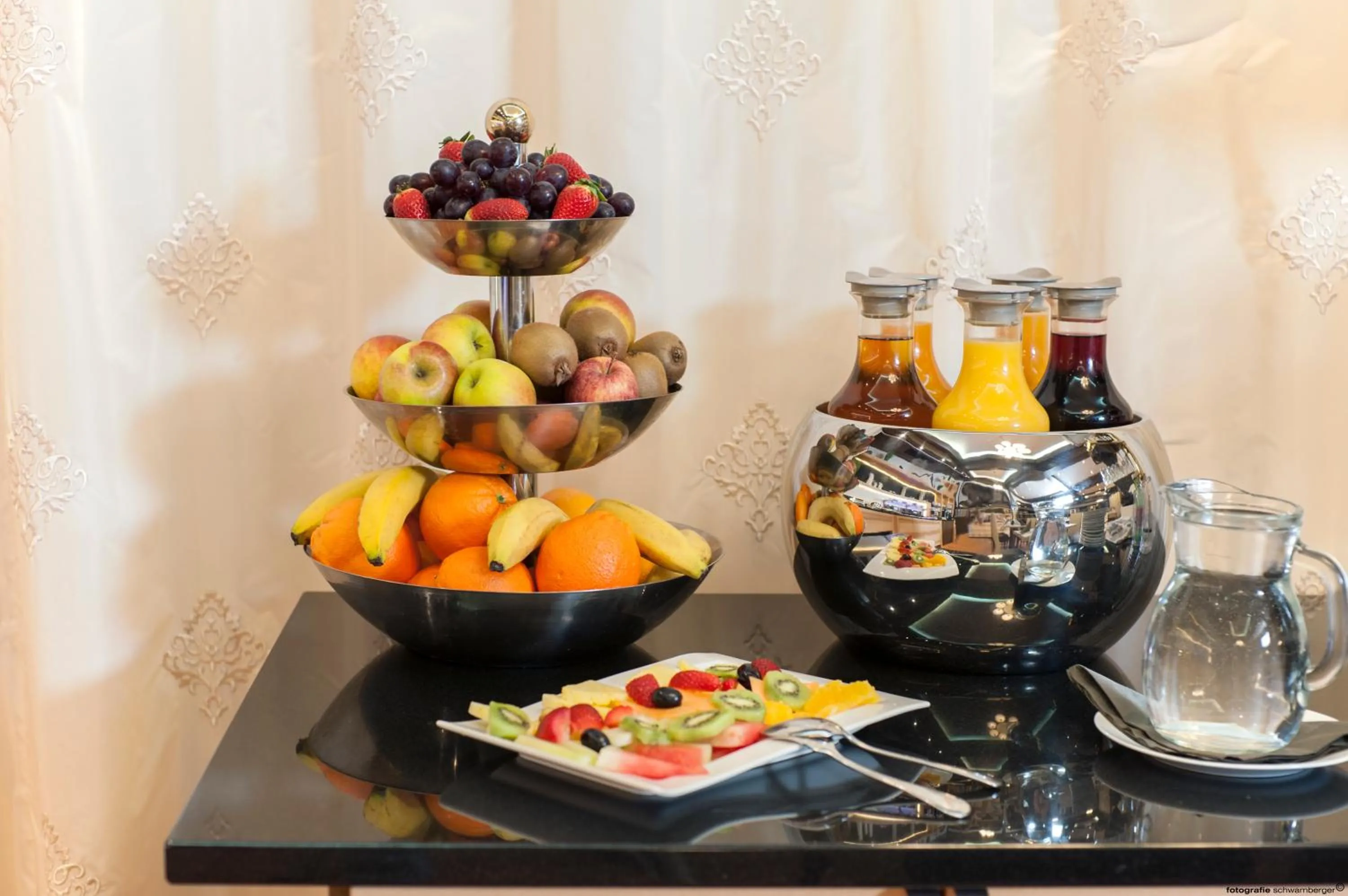 Breakfast in Hotel Weinberg GmbH