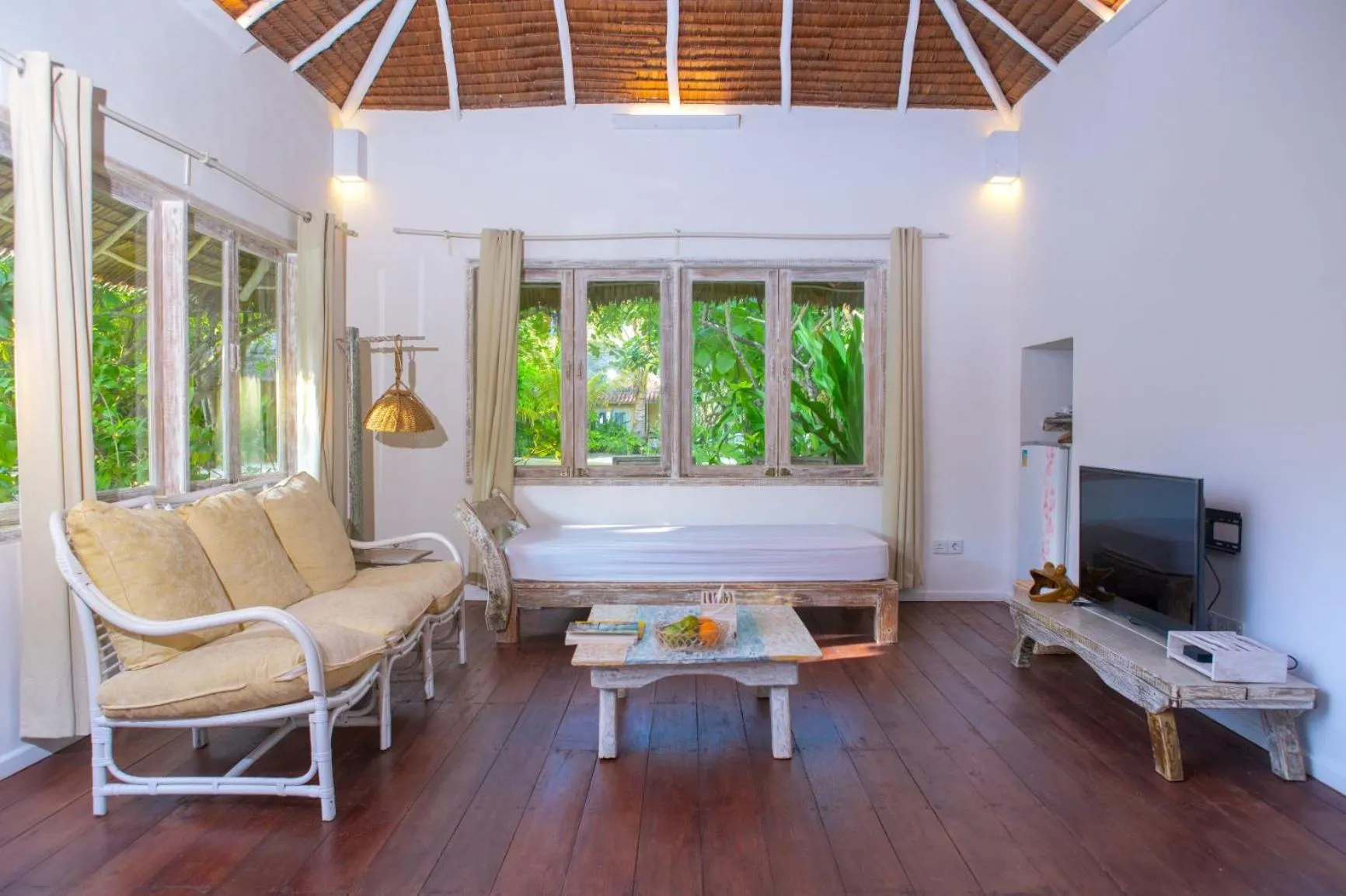 Bedroom, Bed in Trikora Beach Club and Resort