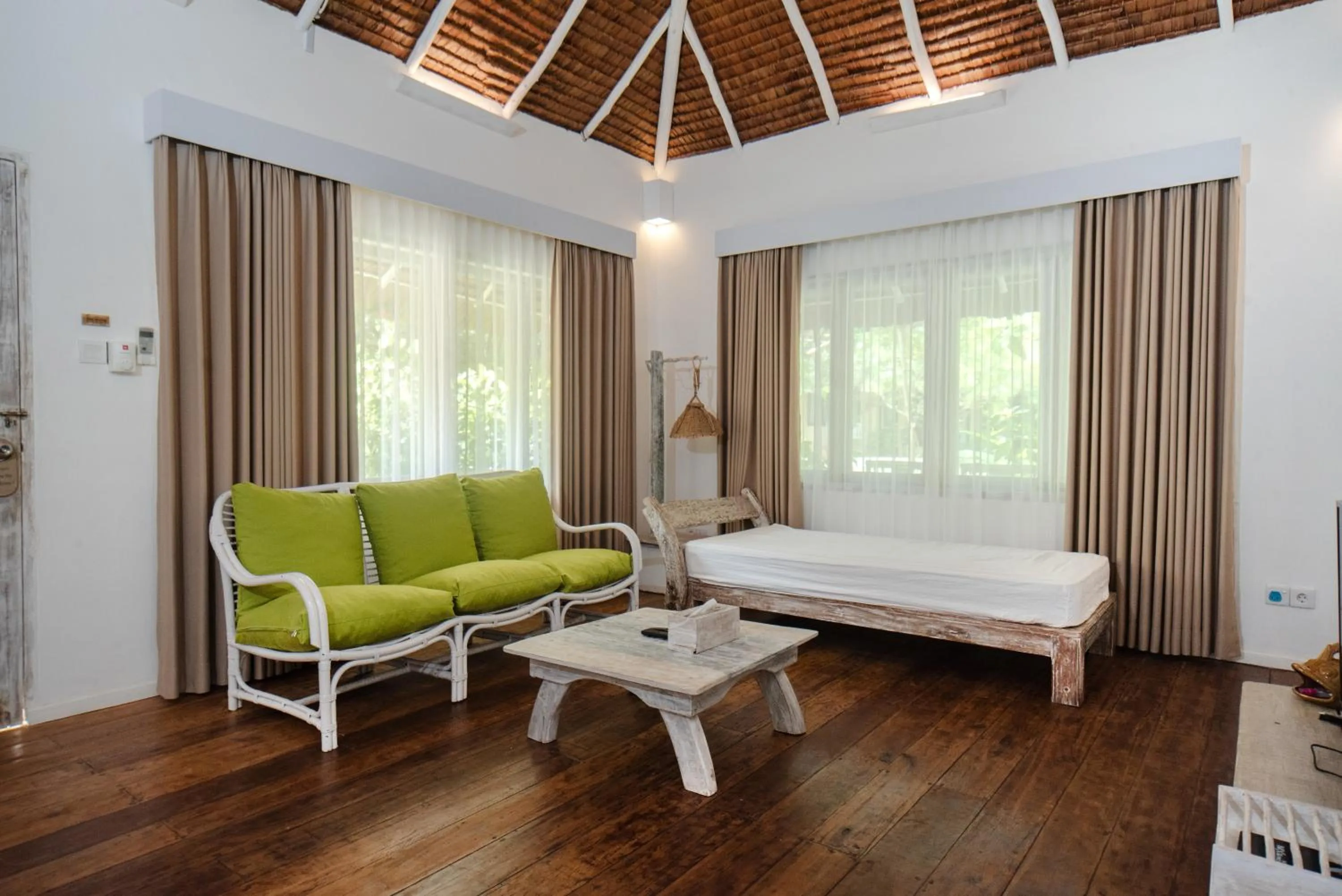 Bed in Trikora Beach Club and Resort