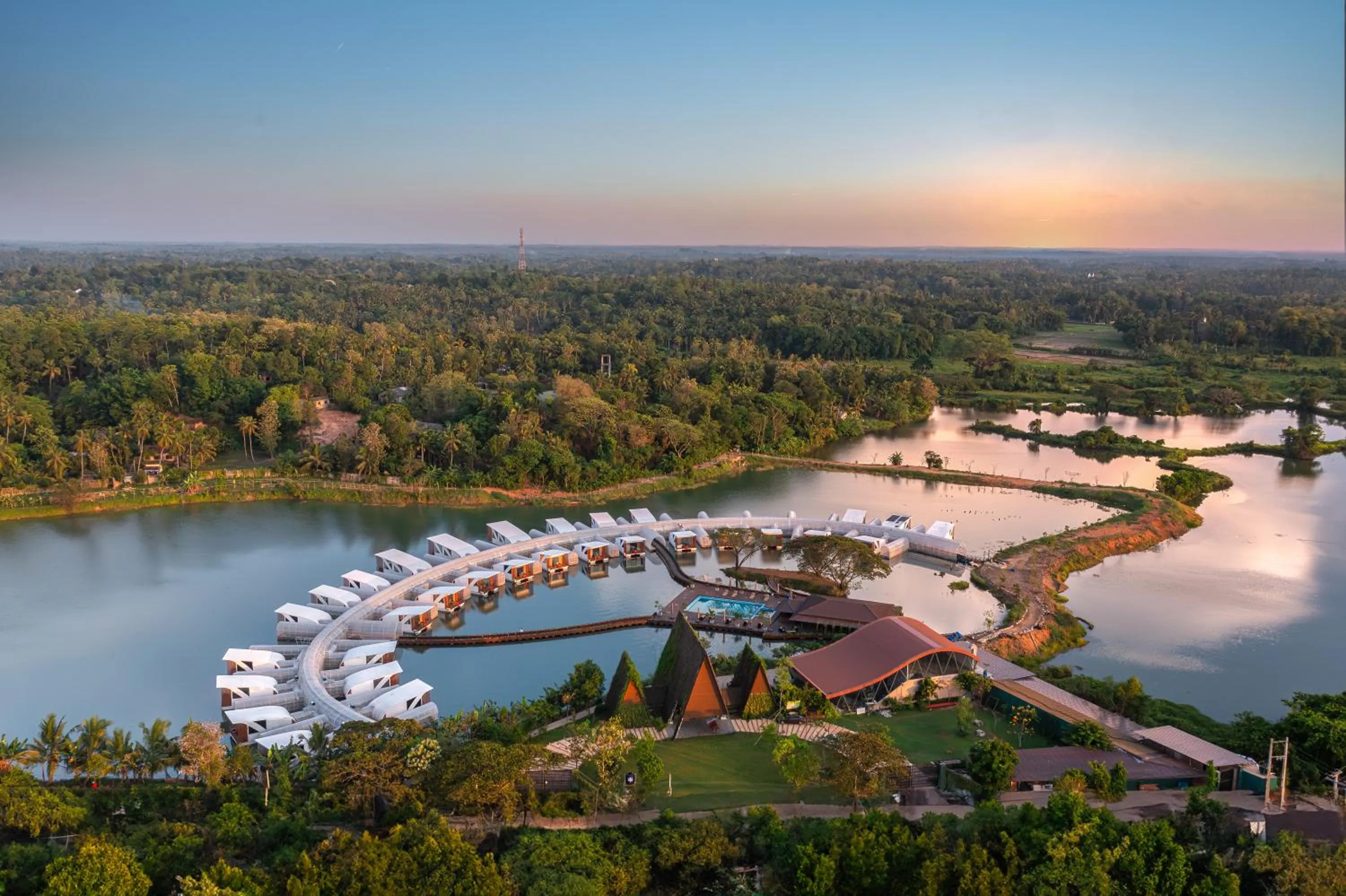 Property building in Bolagala Agro Floating Resort