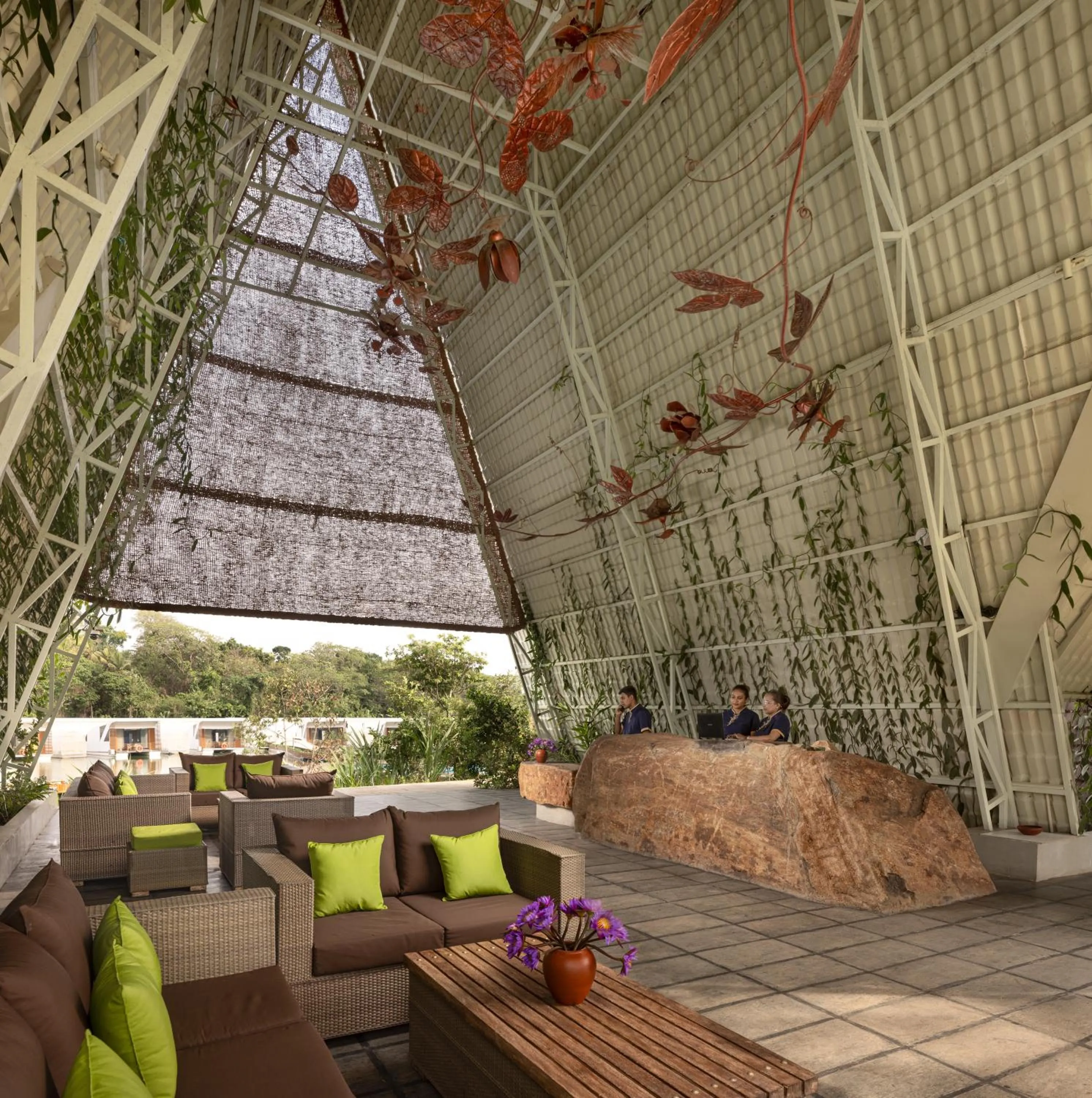 Lobby or reception in Bolagala Agro Floating Resort