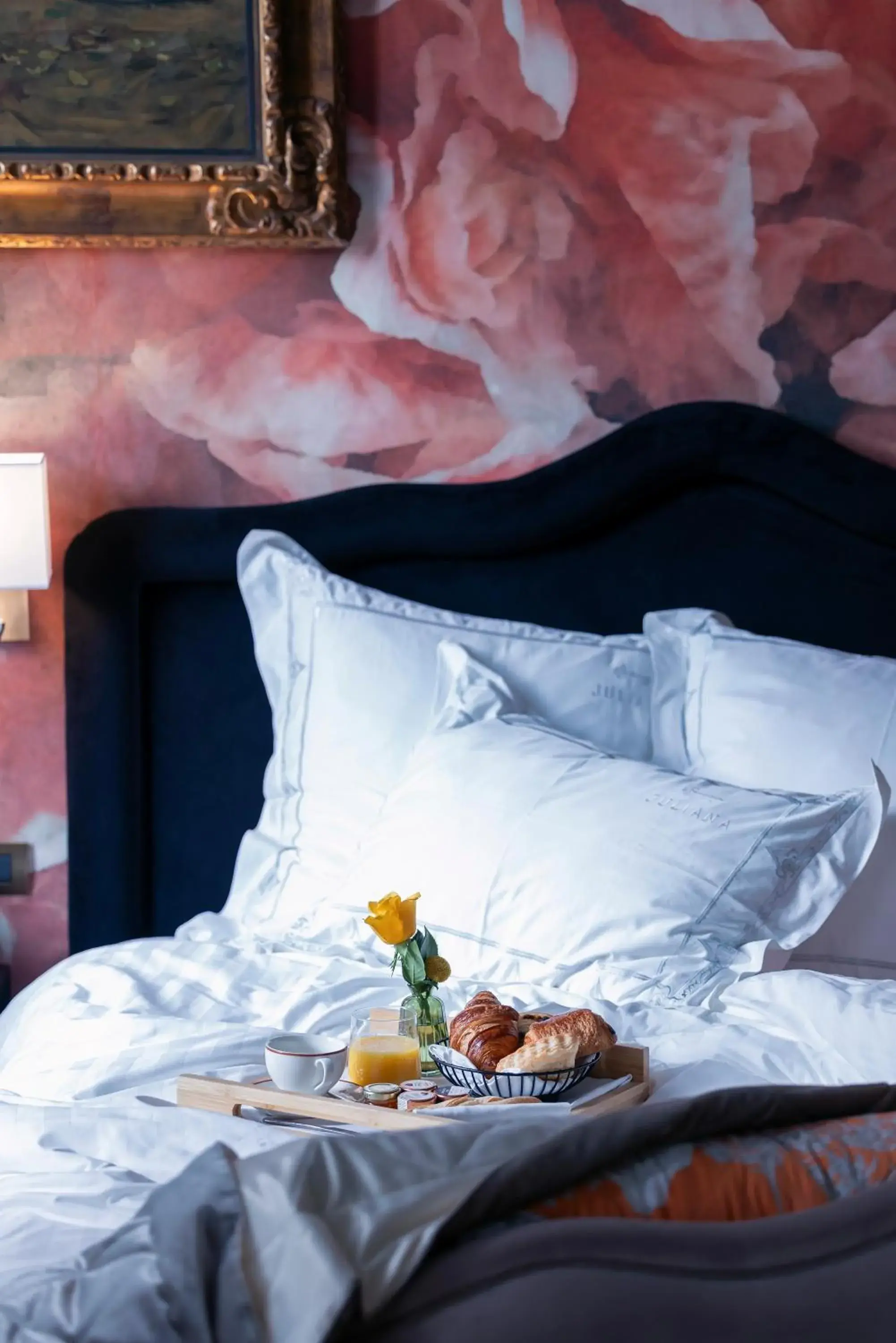 Bed in Juliana Hotel & Spa - Brussels Centre Bed in Juliana Hotel & Spa - Brussels Centre