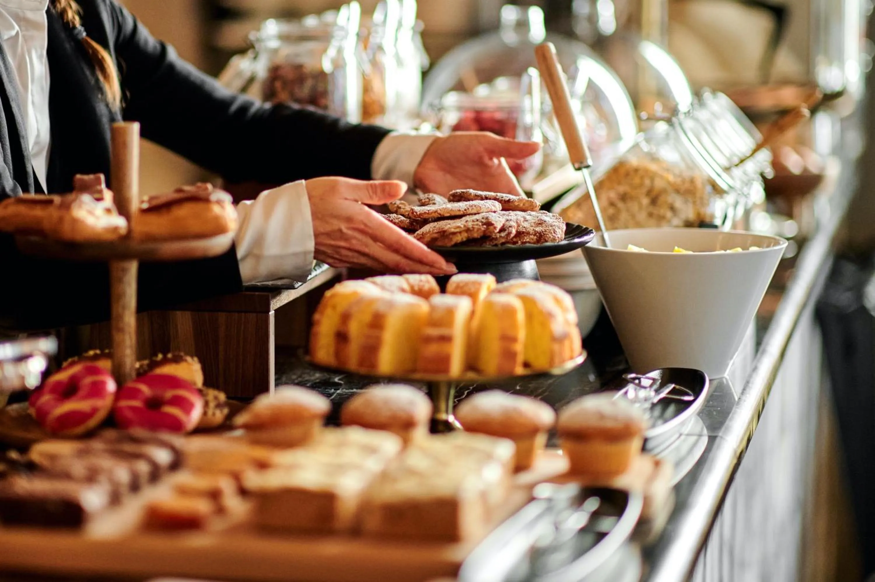 Breakfast in Juliana Hotel & Spa - Brussels Centre