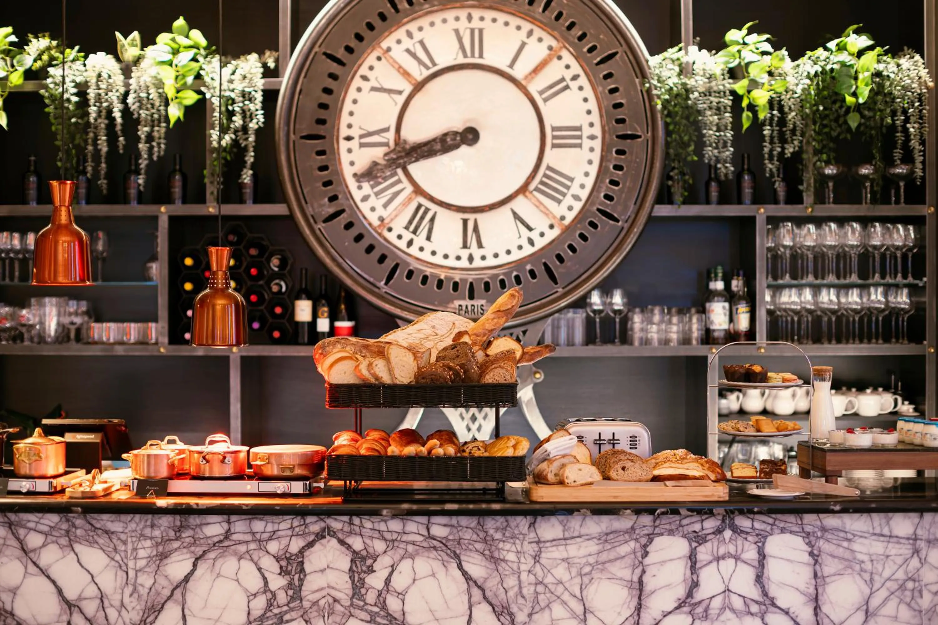 Food in Juliana Hotel & Spa - Brussels Centre