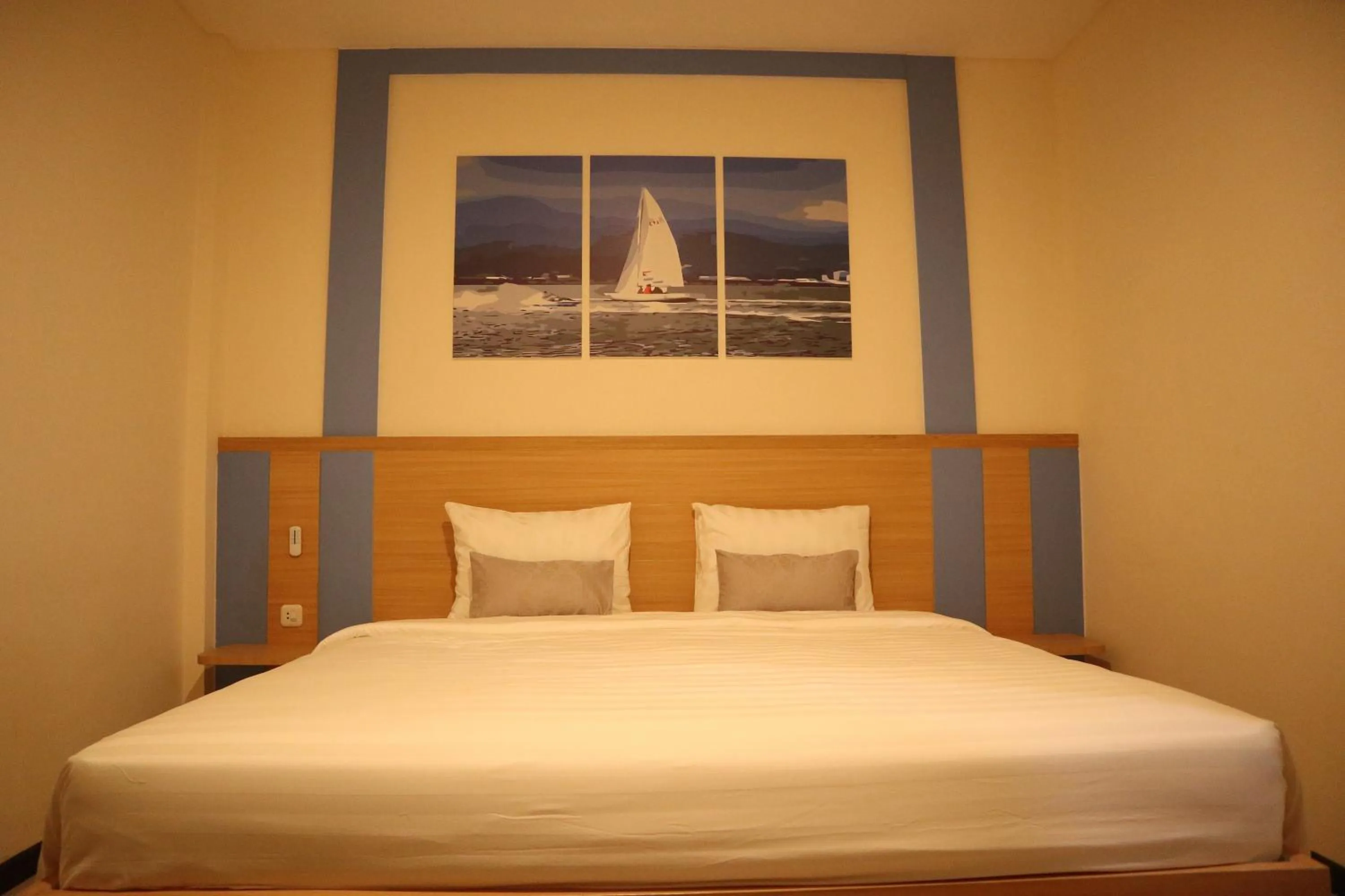 Bedroom, Bed in D'Carol Hotel