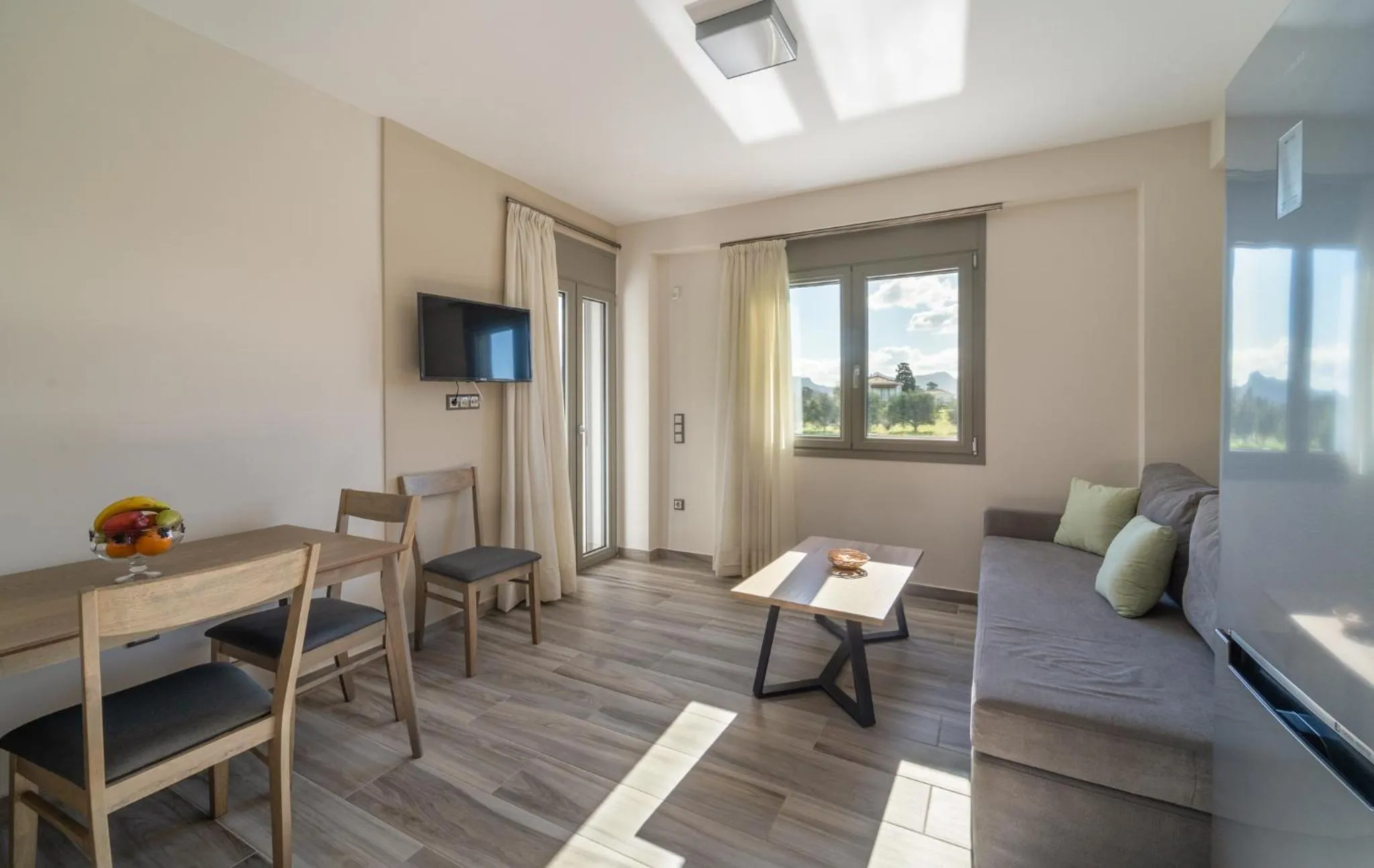 Living room in CARLOS MANSION LUXURY SUITES
