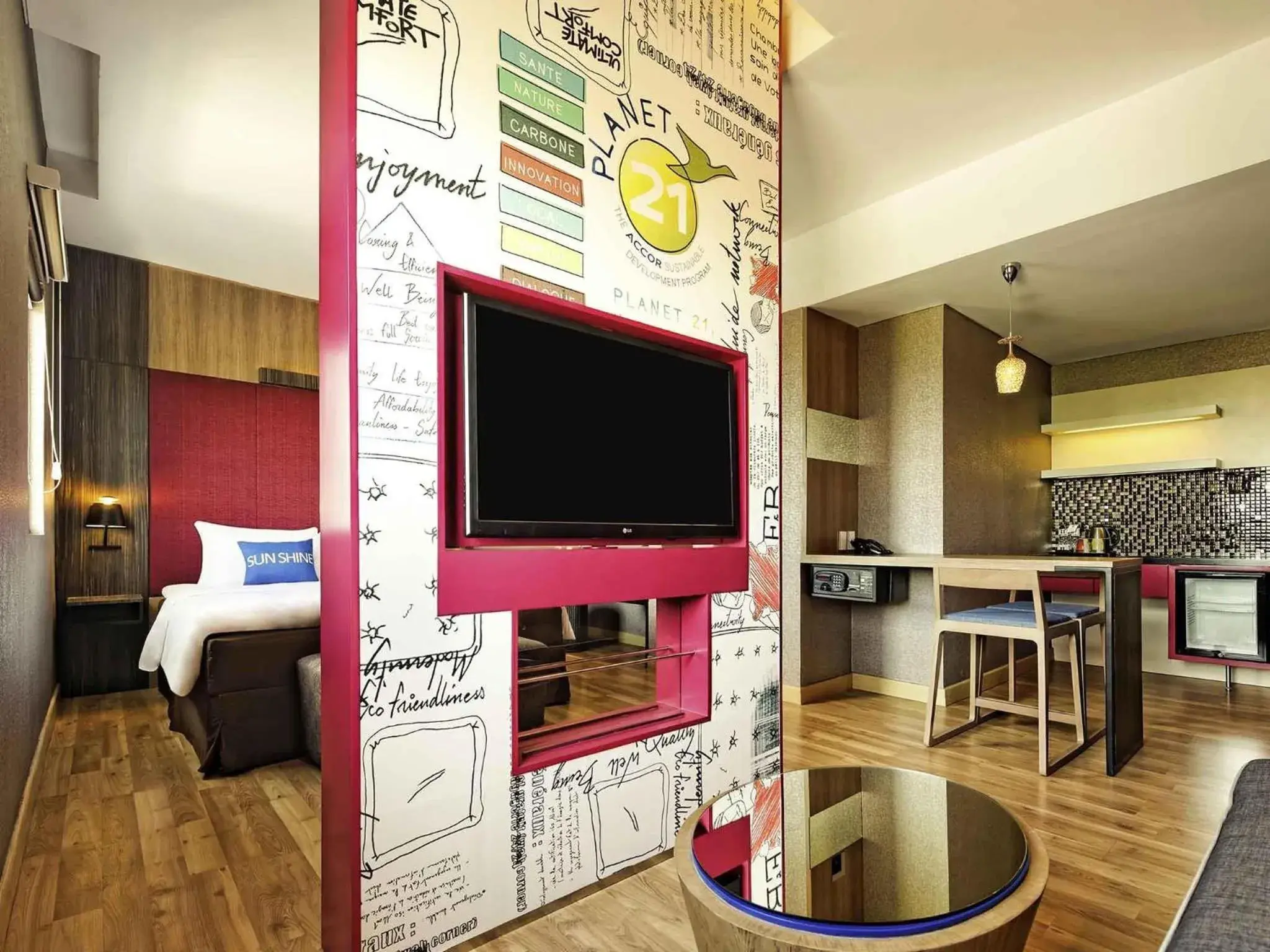 Bedroom, Bed in Ibis Padang Bedroom, Bed in Ibis Padang