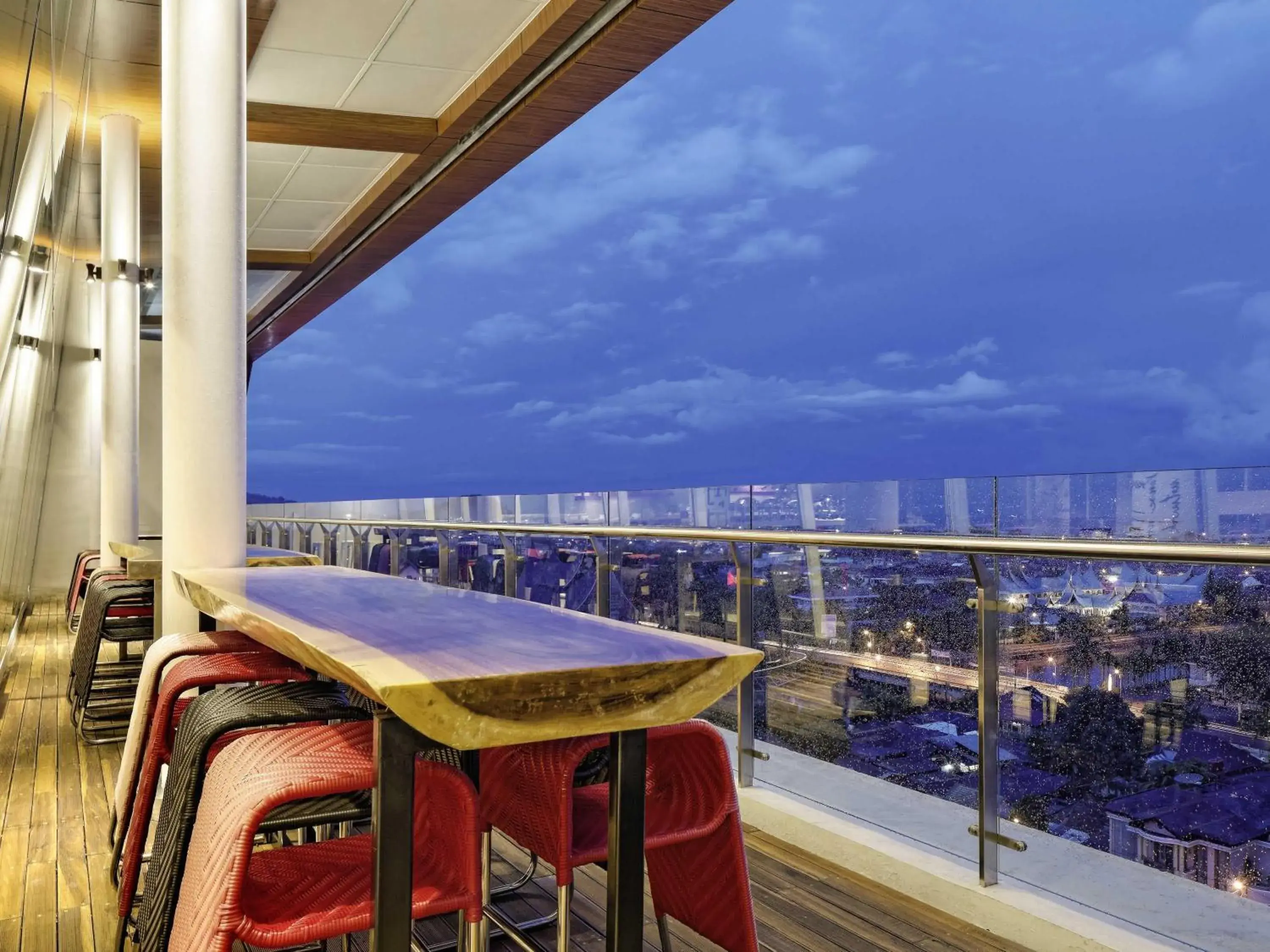 Restaurant/places to eat in Ibis Padang Restaurant/places to eat in Ibis Padang