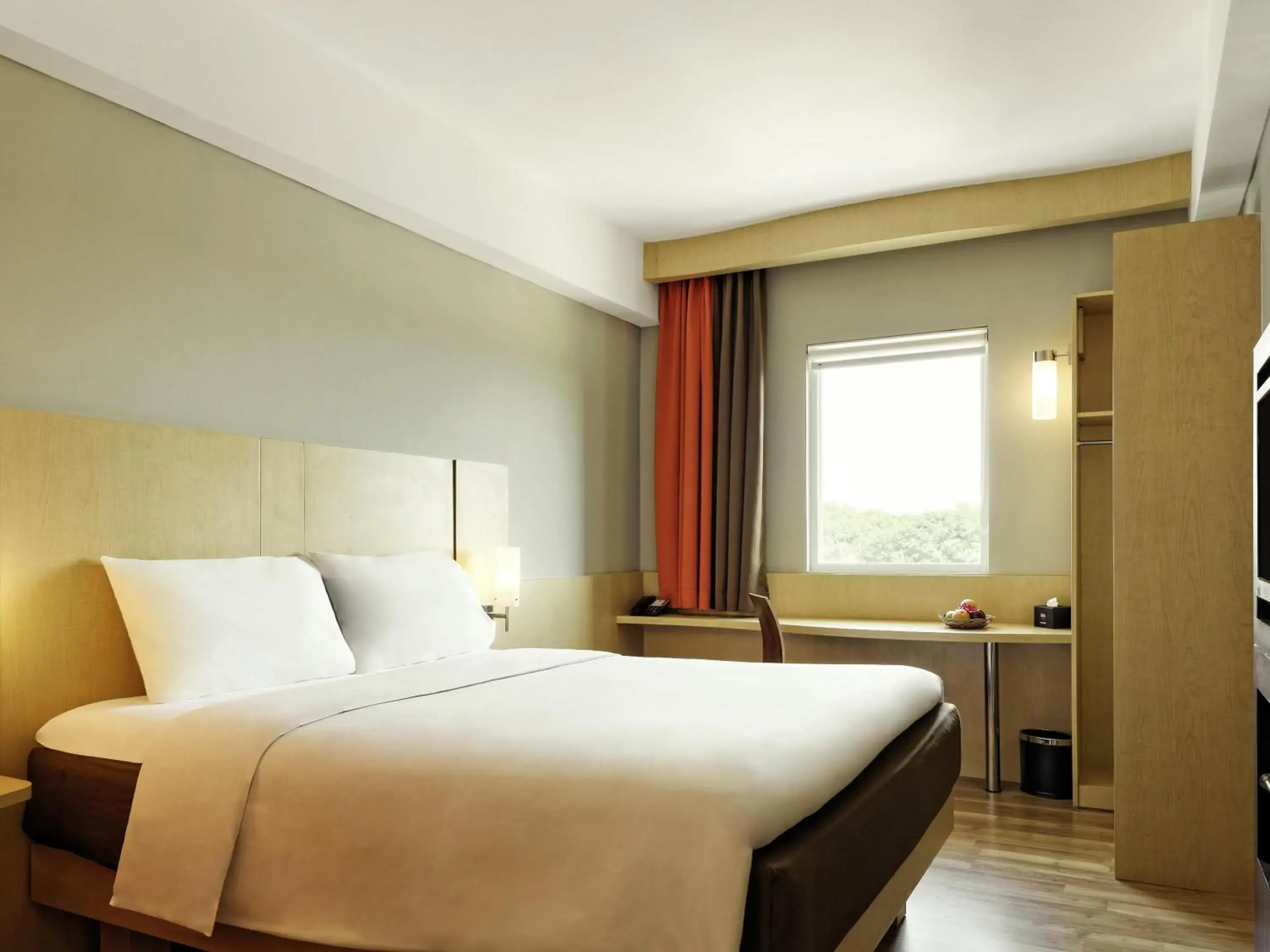 Bedroom, Bed in Ibis Padang Bedroom, Bed in Ibis Padang